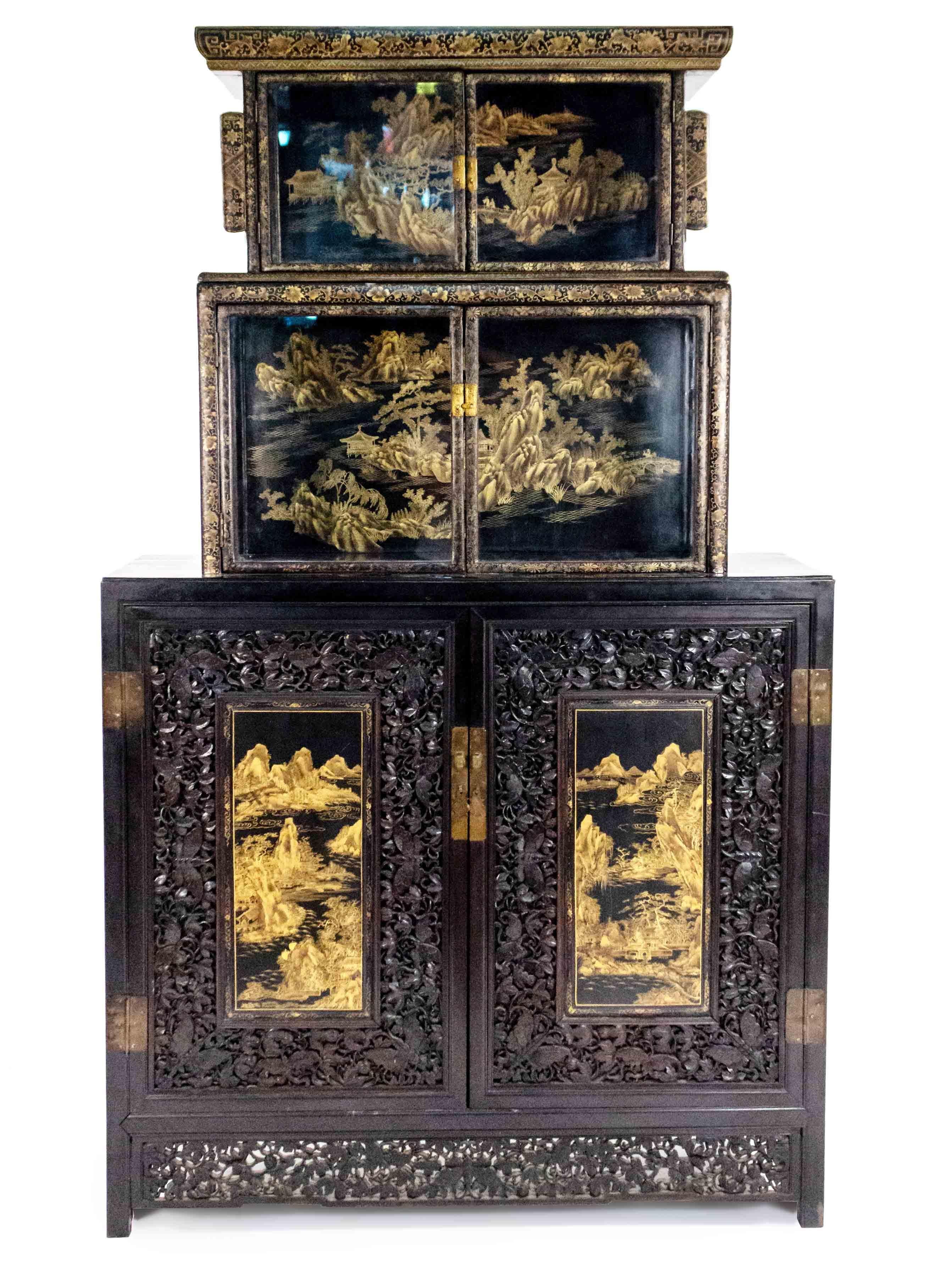 Glass Pair of 20th Century Chinese Black and Gold Lacquered Three-Tiered Cabinets For Sale