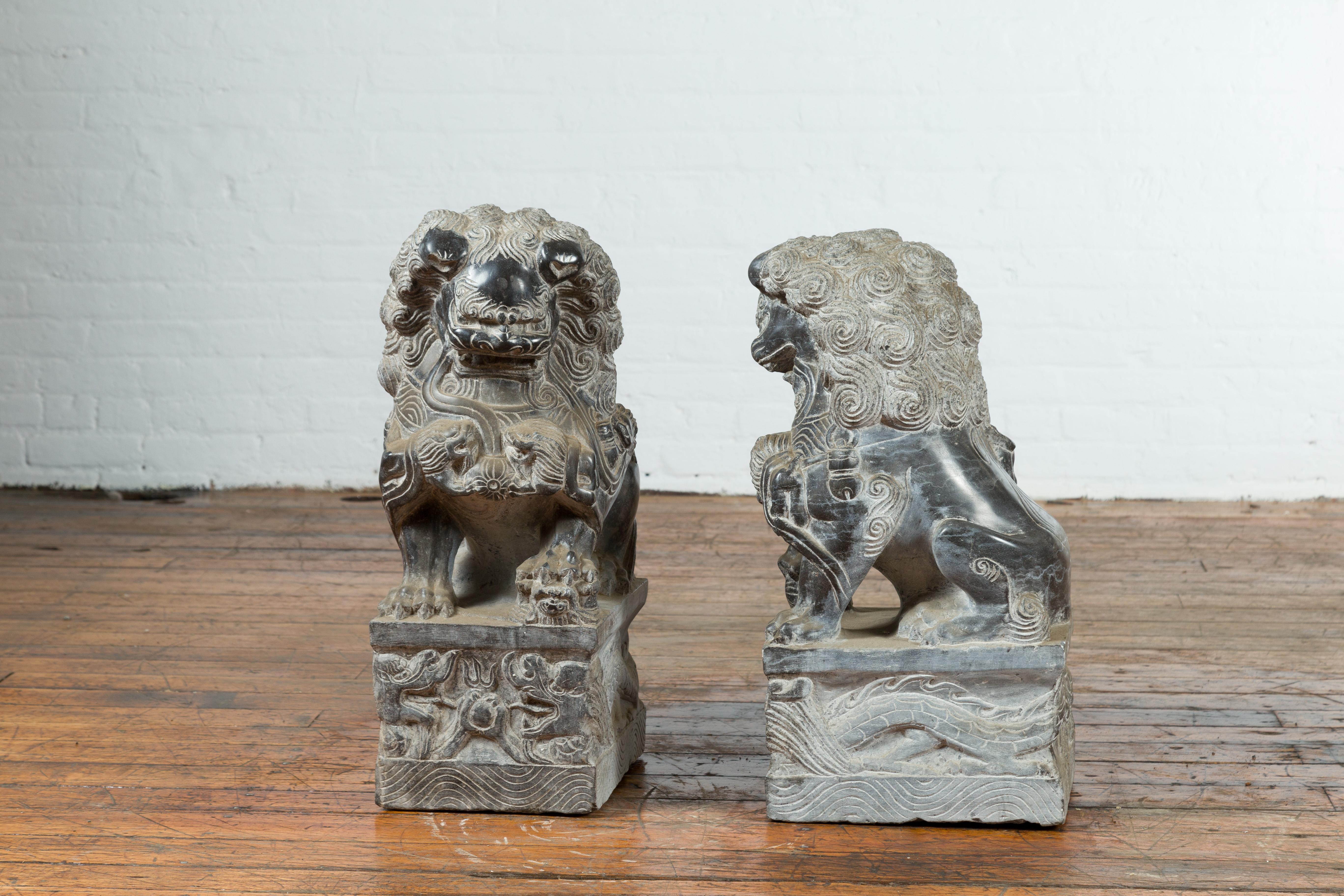 Pair of Chinese Black Marble Contemporary Facing Foo Dogs Guardian Lions For Sale 9