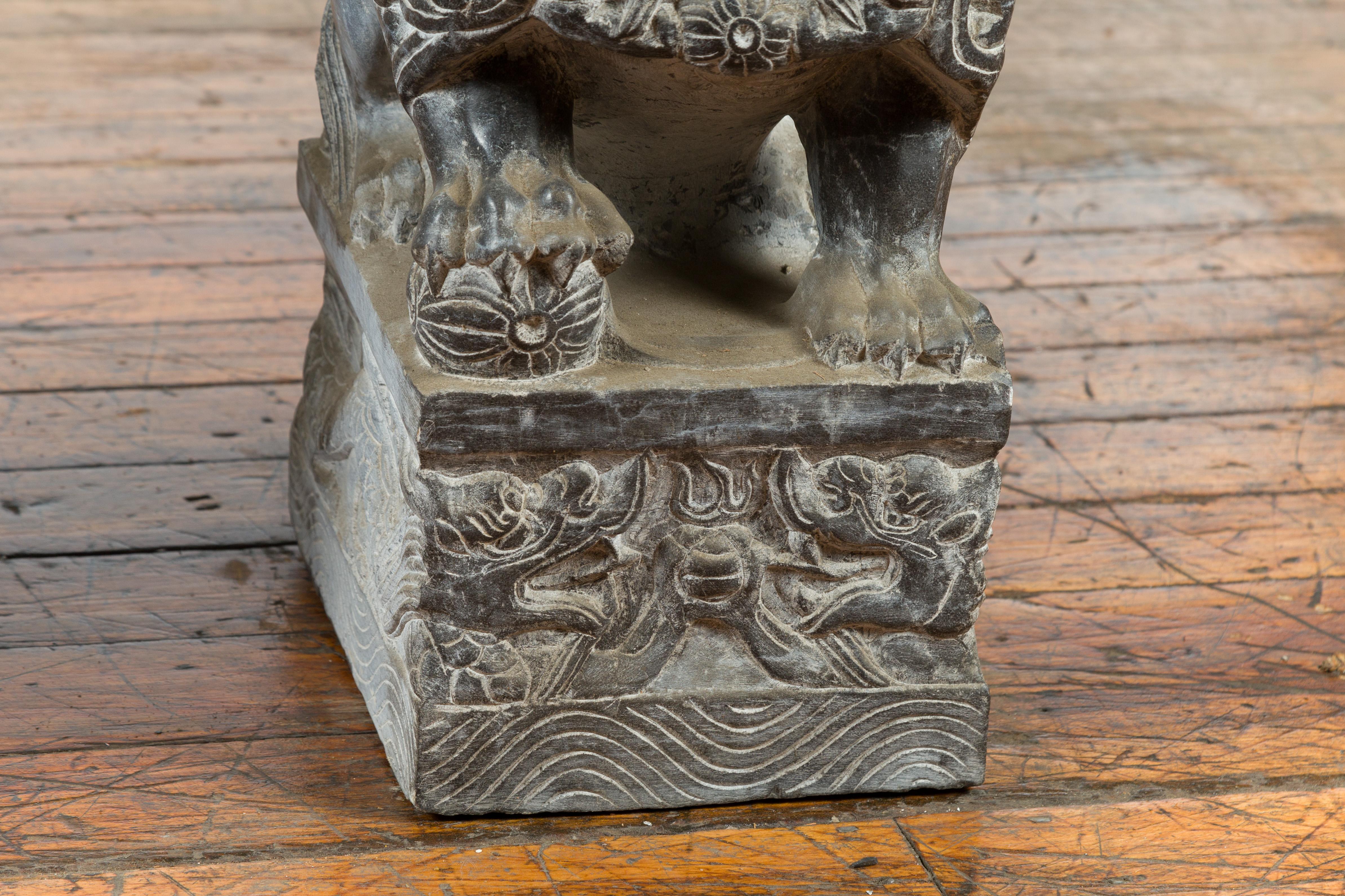 Pair of Chinese Black Marble Contemporary Facing Foo Dogs Guardian Lions For Sale 5