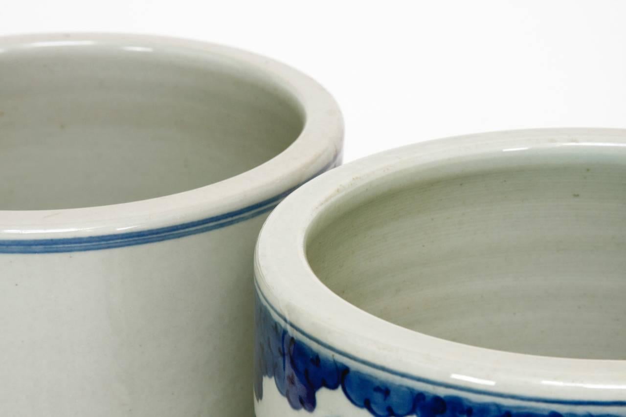 Pair of Chinese Blue and White Ceramic Brush Pots 4