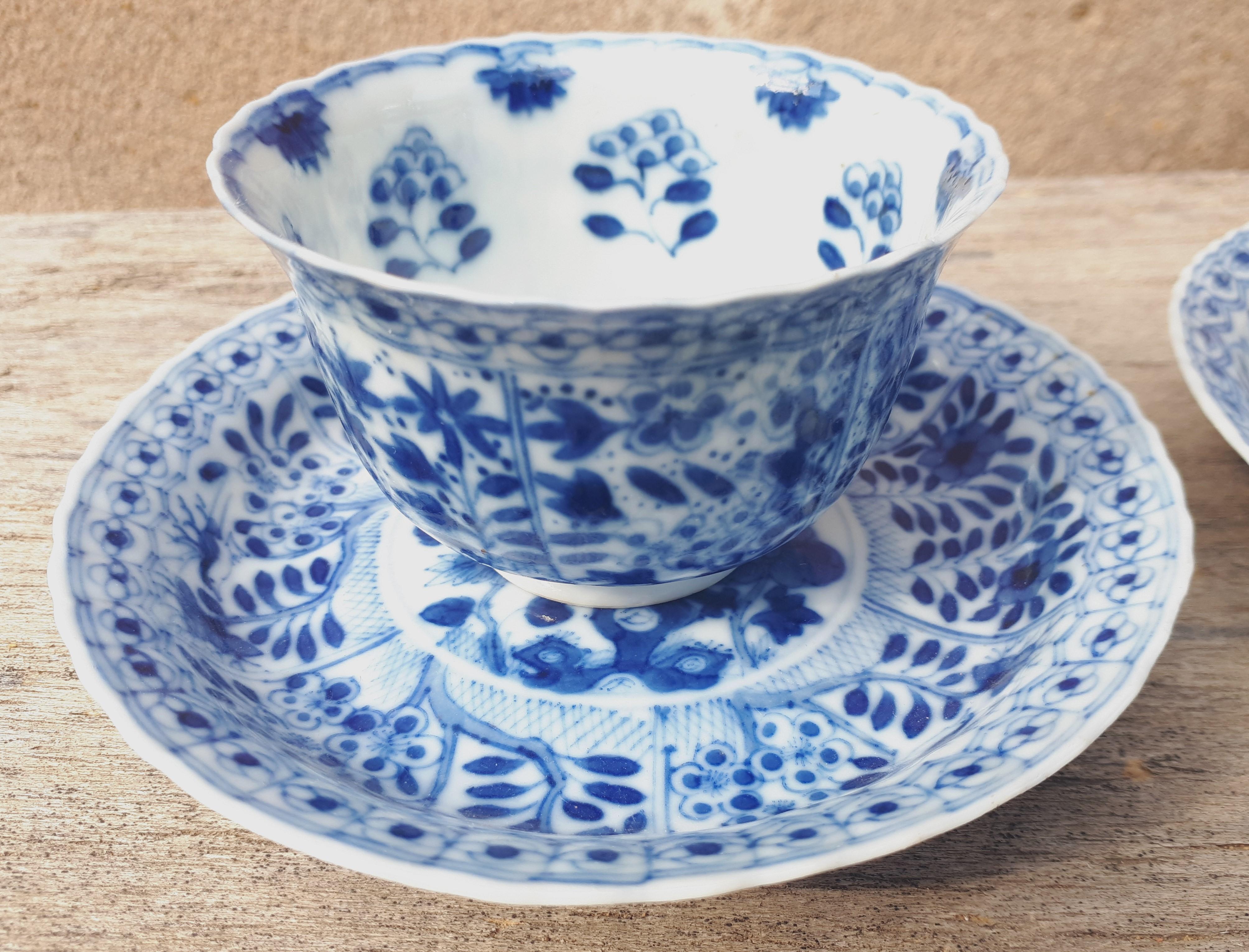Porcelain Pair Of Chinese Blue And White Cups And Saucers, China Kangxi Period For Sale