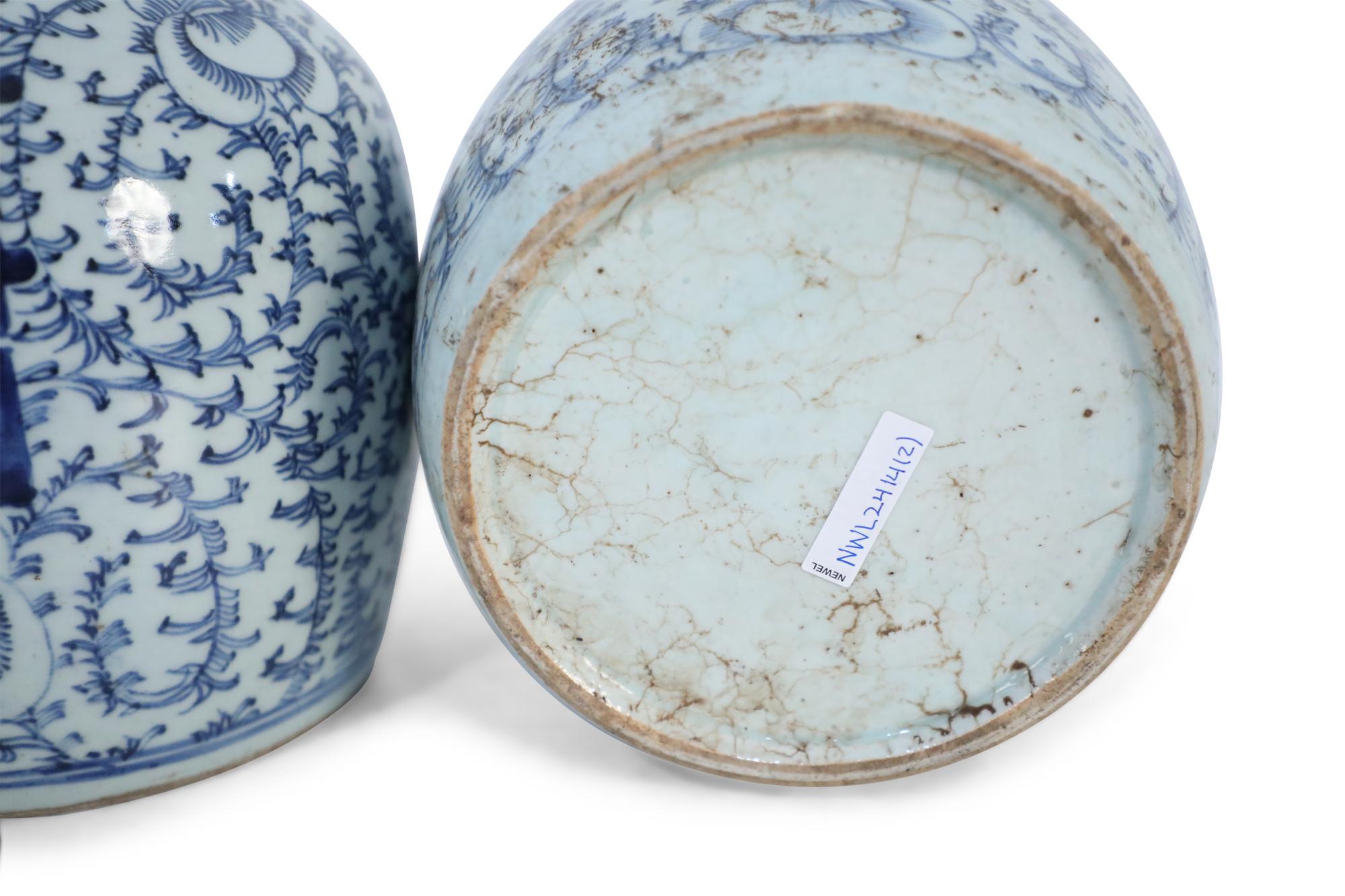 Pair of Chinese Blue and White Floral Lidded Ginger Jar Vases For Sale 2
