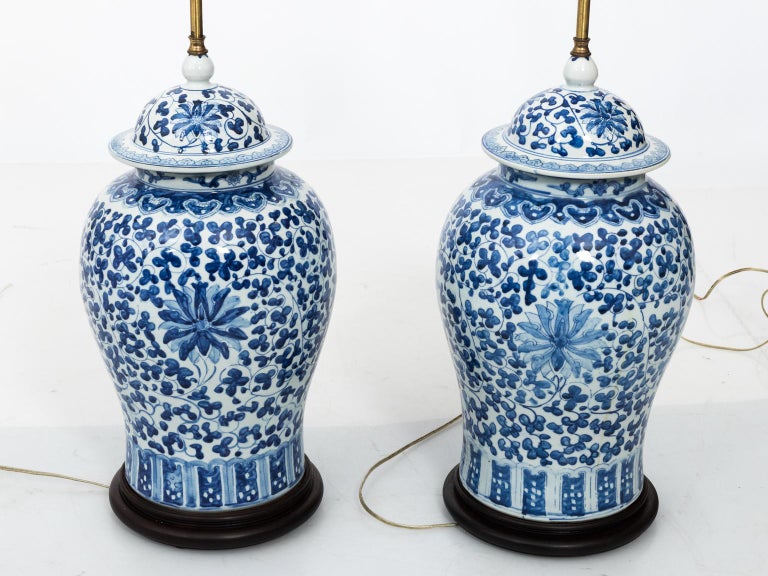 Pair of Chinese Blue and White Ginger Jar Lamps at 1stDibs white ginger stamford