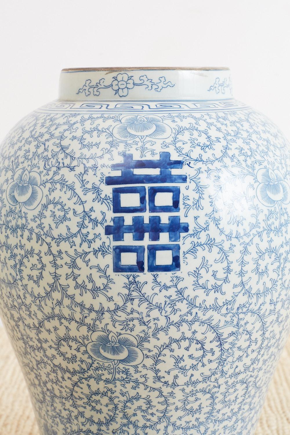 Porcelain Pair of Chinese Blue and White Ginger Jars