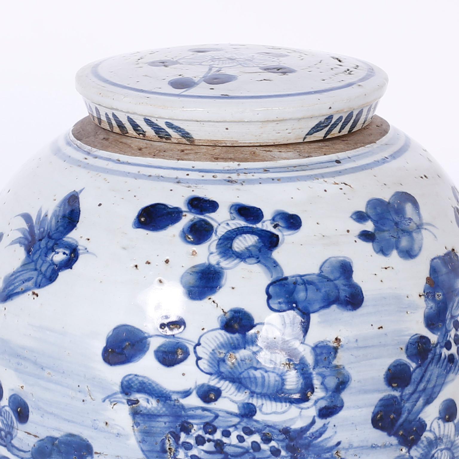 Pair of Chinese Blue and White Porcelain Ginger Jars 1