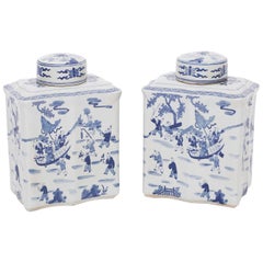 Pair of Chinese Blue and White Porcelain Lidded Jars Pair of Chinese Blue and White Porcelain Lidded Jars