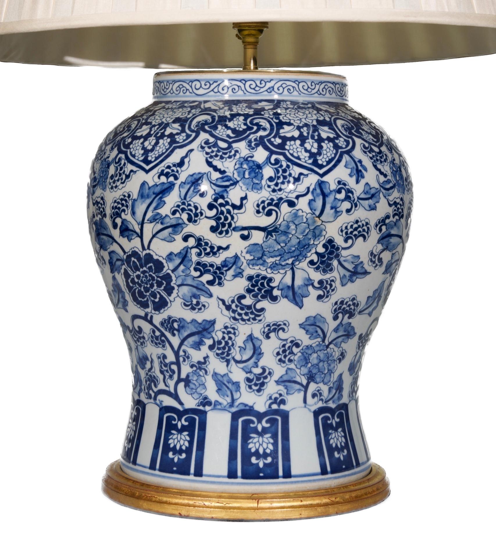 Pair of Chinese Blue and White Temple Jar Porcelain Table Lamps In Good Condition For Sale In London, GB