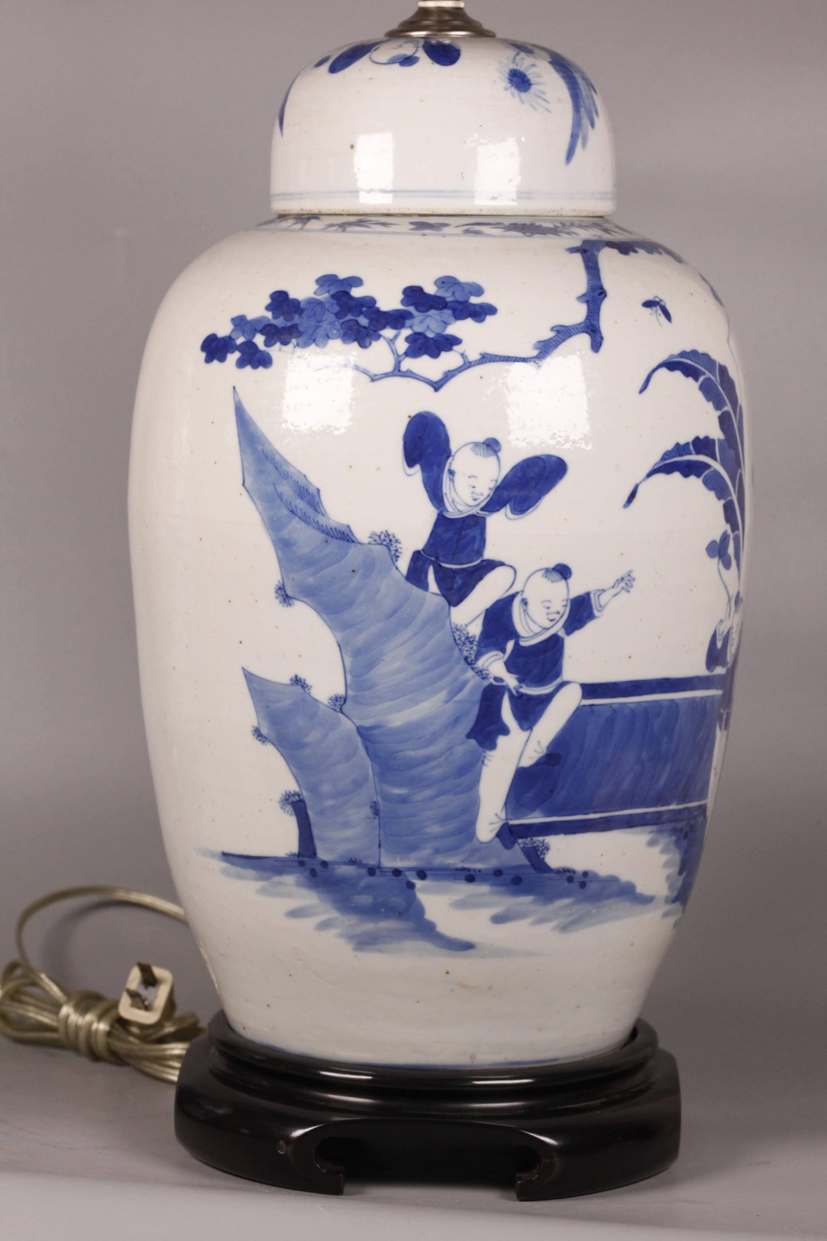 Pareja de tarros con tapa de porcelana china azul y blanca, s. XIX Porcelana en venta