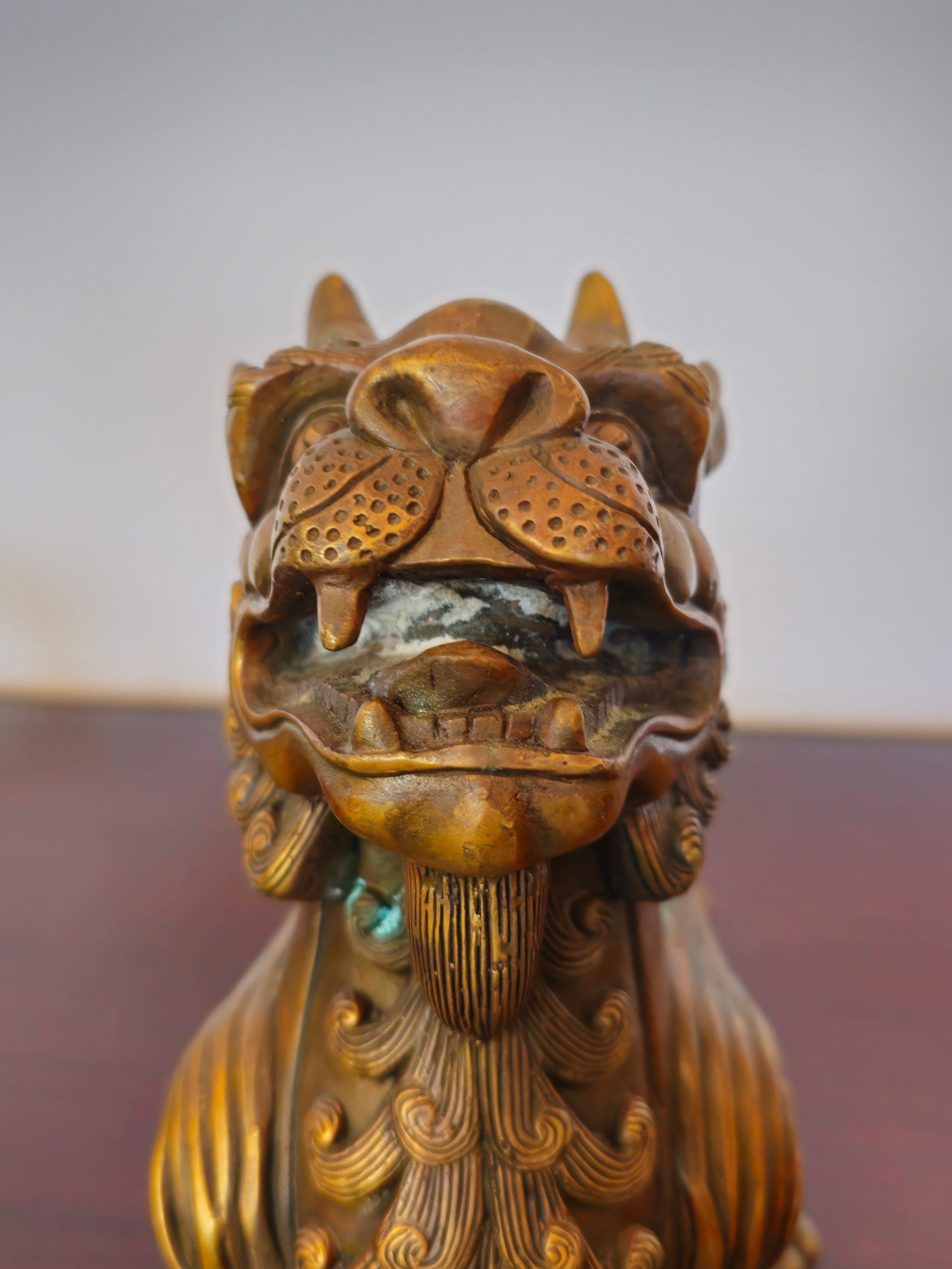Paar chinesische Bronze Pixiu geflügelte Löwenfigur Feng Shui Mythische Tierstatue aus Bronze, Pixiu (20. Jahrhundert) im Angebot