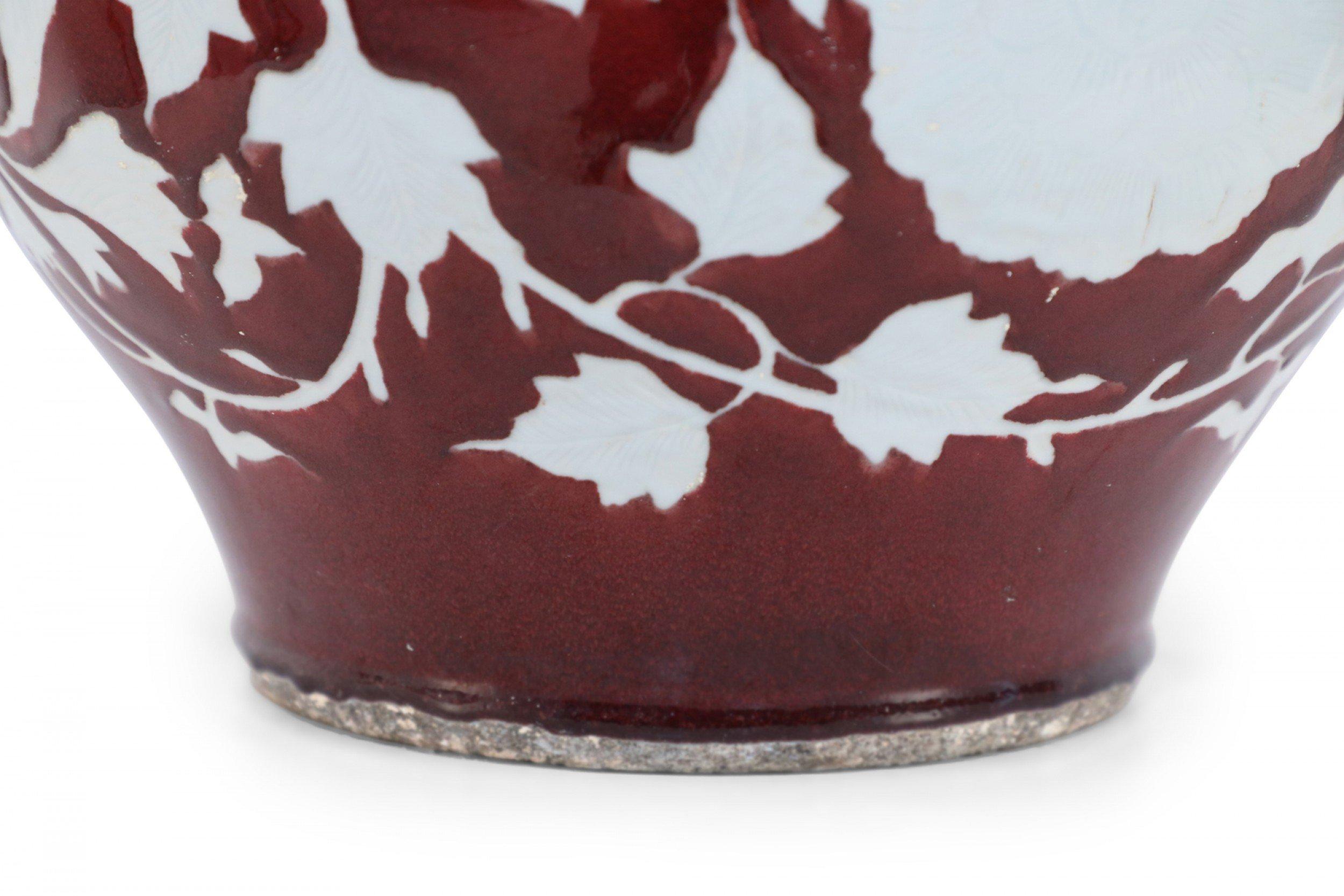 Pair of Chinese Burgundy and White Floral Motif Pots For Sale 2