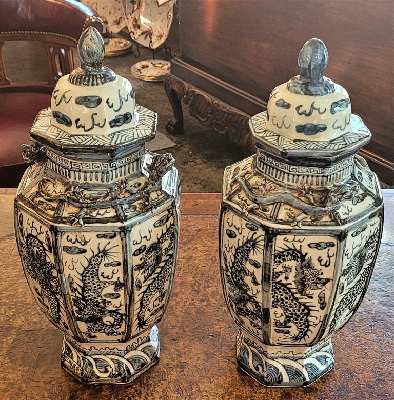 Hand-Painted Pair of Chinese B&W Hand Painted Dragon Urns
