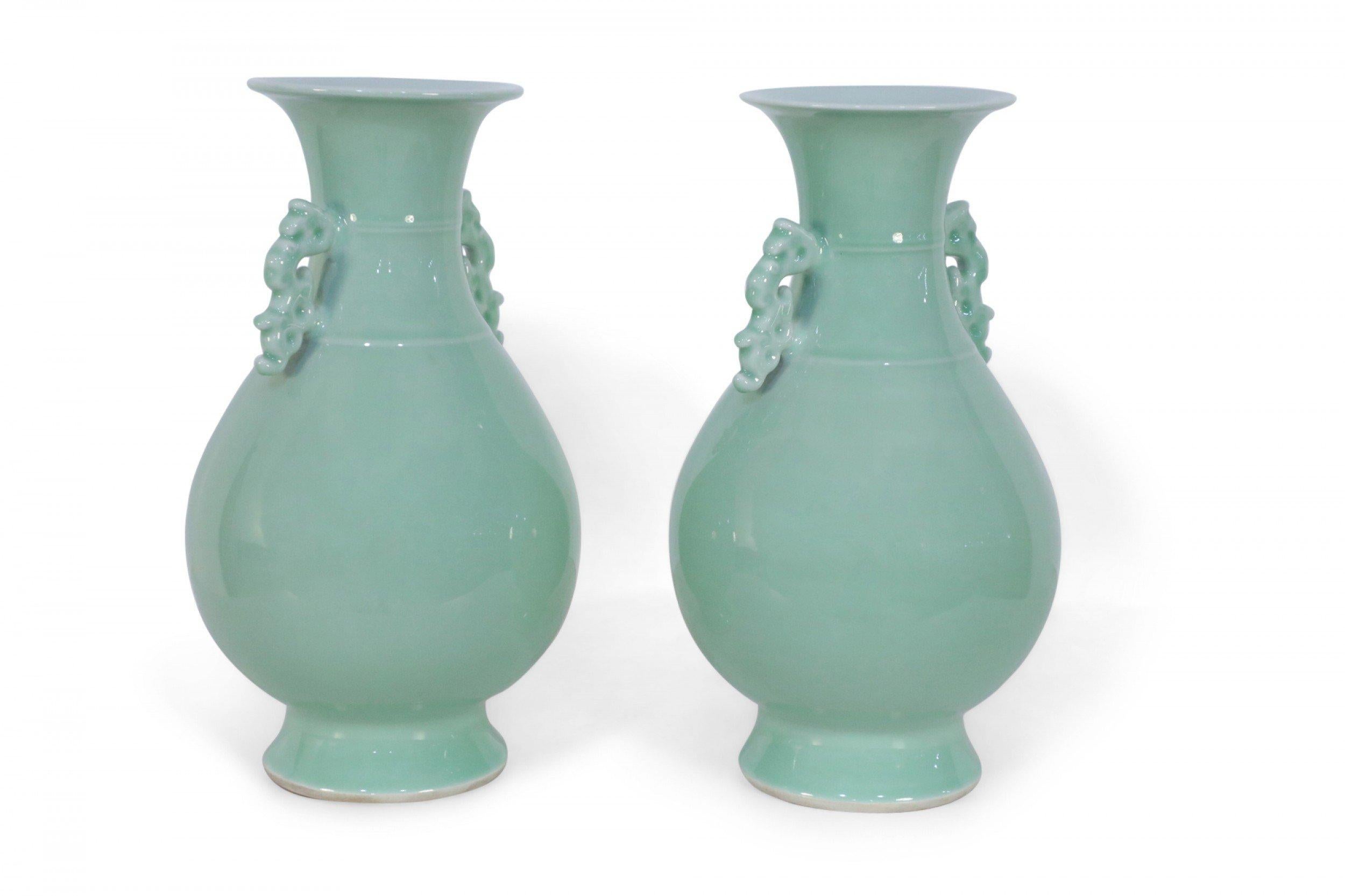 Pair of Chinese Celadon Balluster Vases In Good Condition In New York, NY