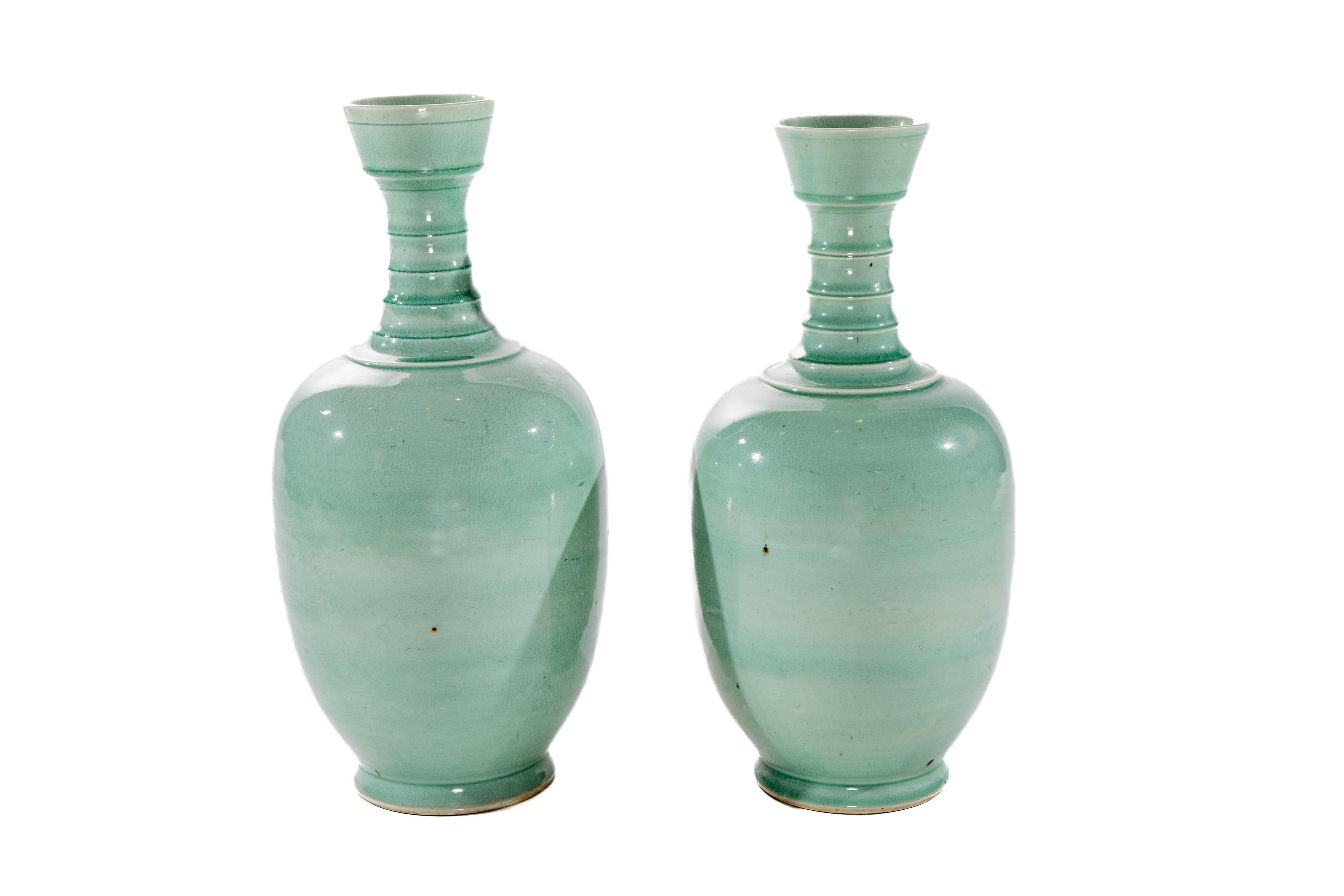 Pair of Chinese Celadon Vases In Good Condition In Dallas, TX