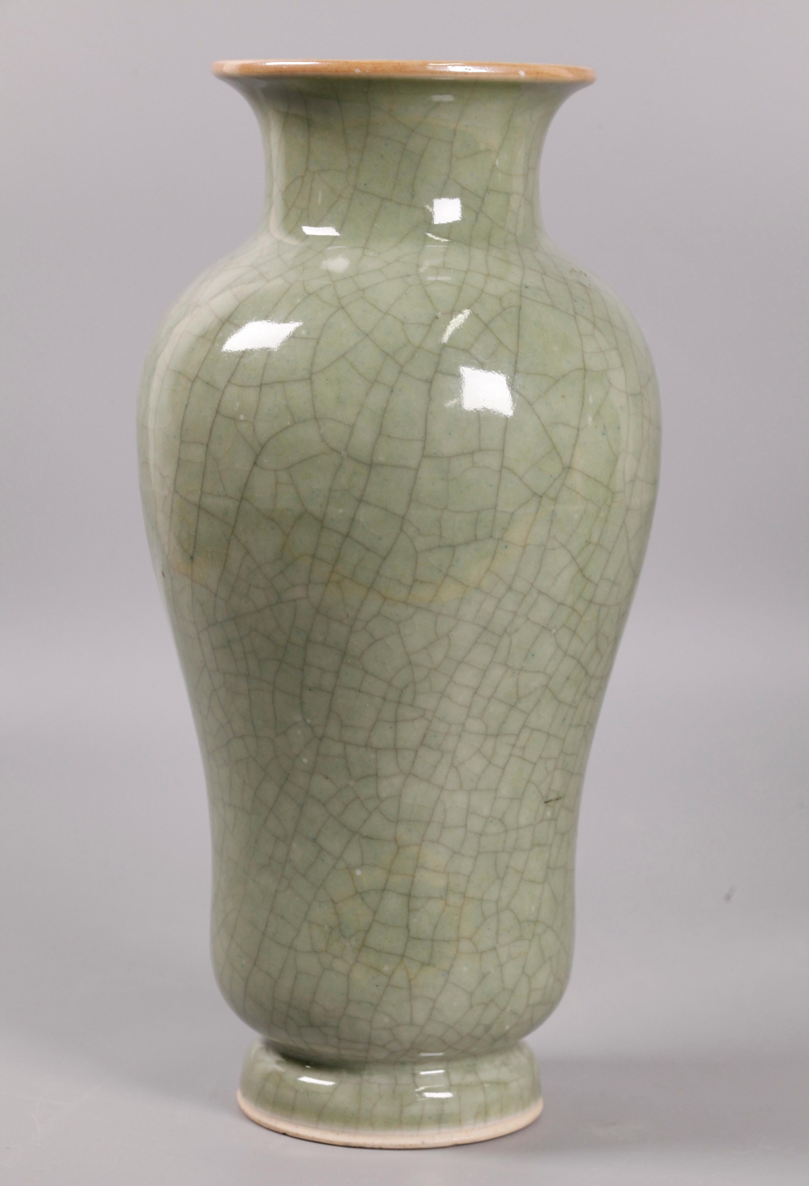 Porcelain pair of Chinese celadon vases, Republican period For Sale