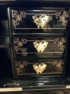 Pair of Chinese Chinoiserie Midcentury Black Lacquer Nightstands with Mirrors