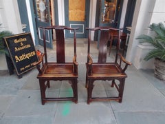 Paar chinesische Chippendale-Sessel aus rot lackiertem Königsholz aus der Qing-Dynastie 1840