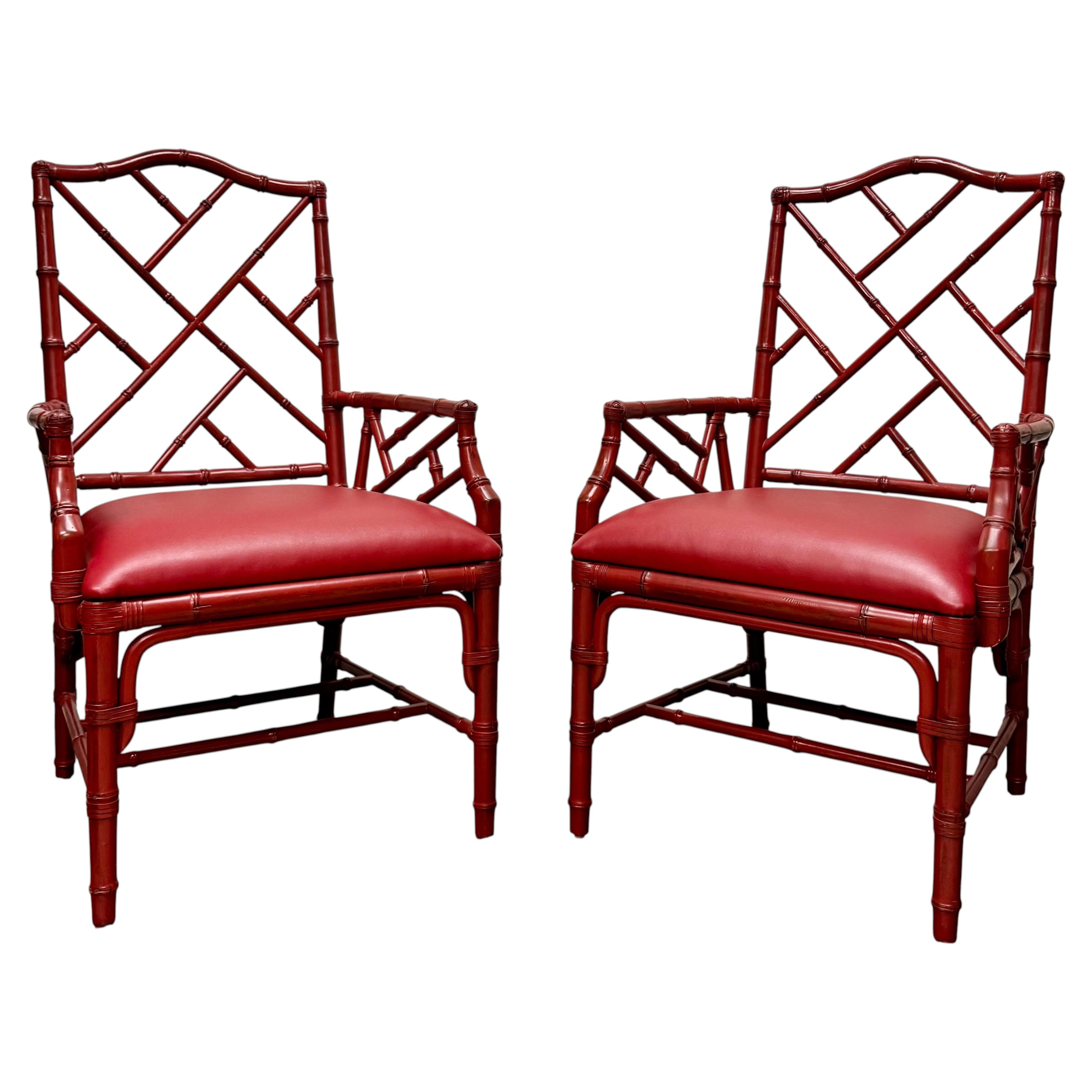 Paire de fauteuils de style Chippendale chinois en imitation bambou