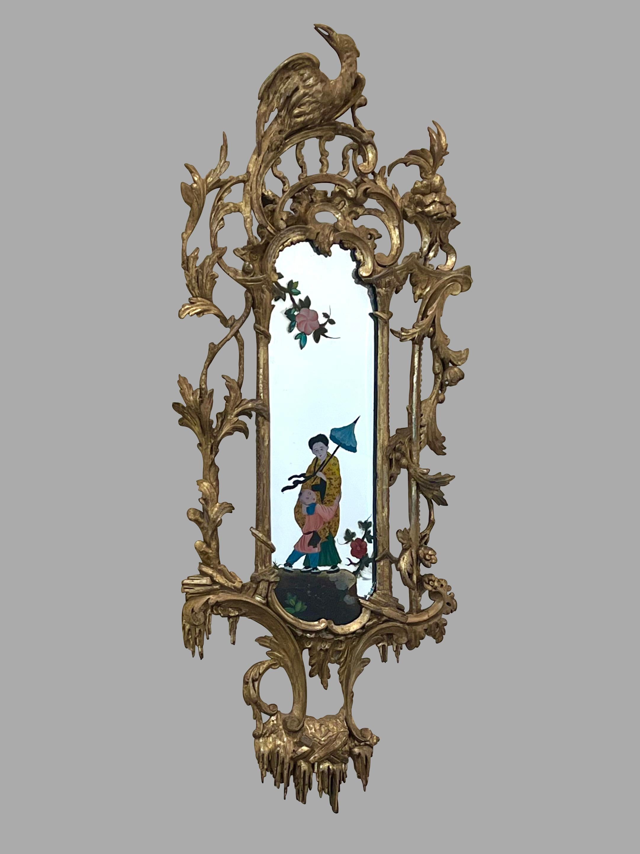 Pareja de Girándolas Chinas Estilo Chippendale con Decoración Pintada al Reverso Madera dorada en venta