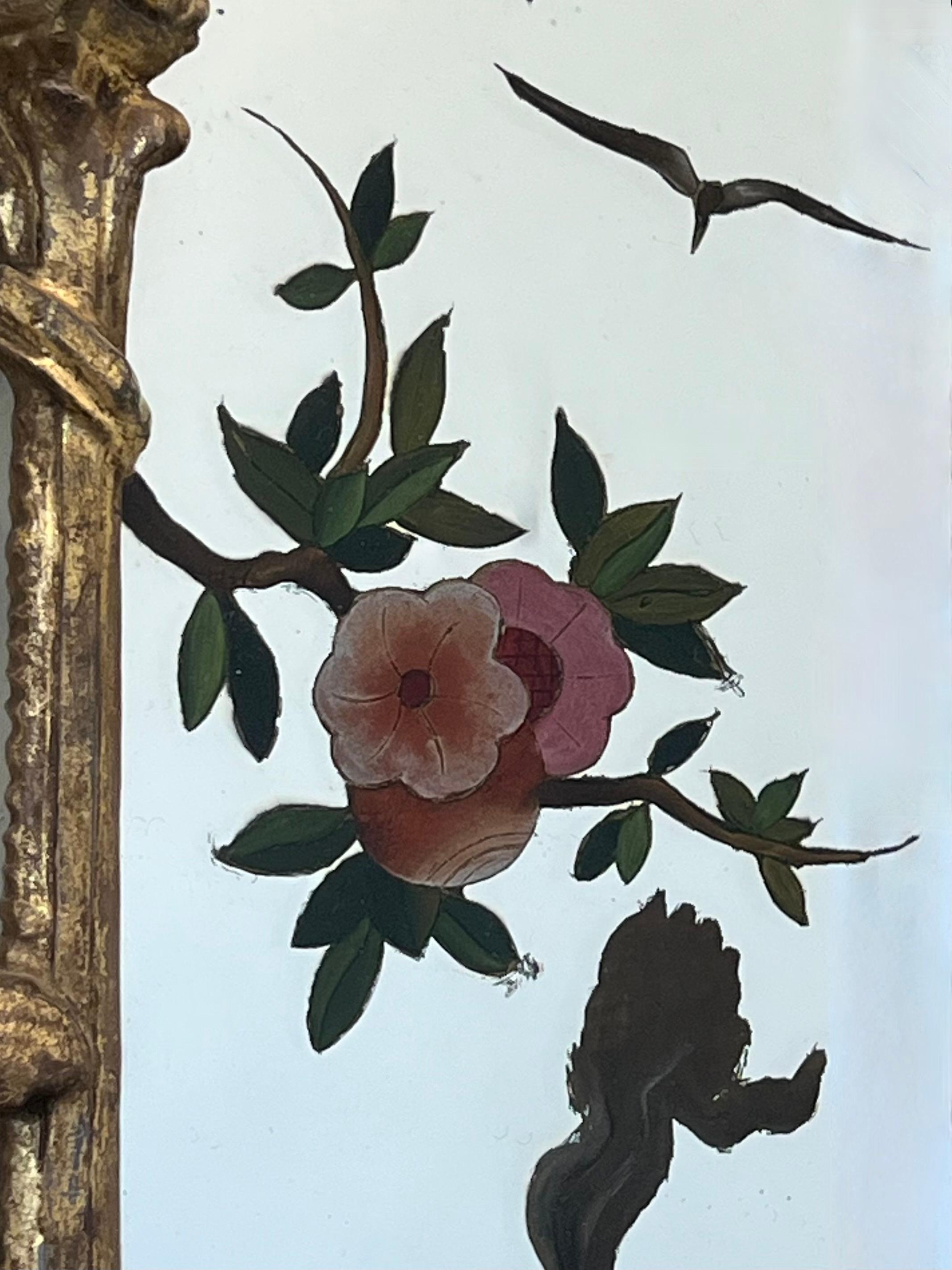 Pareja de Girándolas Chinas Estilo Chippendale con Decoración Pintada al Reverso siglo XIX en venta