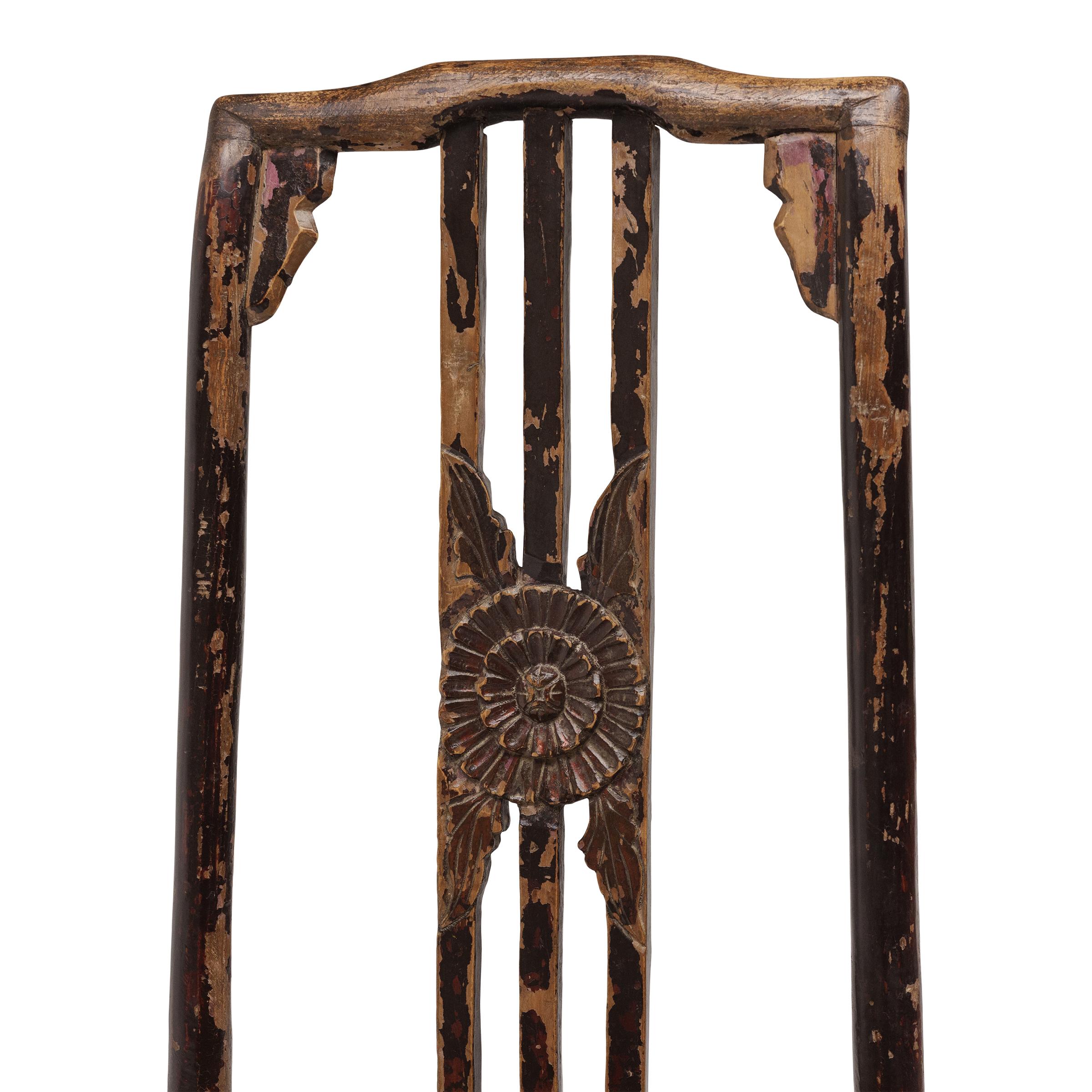 Paire de chaises de dame chinoises en chrysanthème, vers 1800 en vente 3