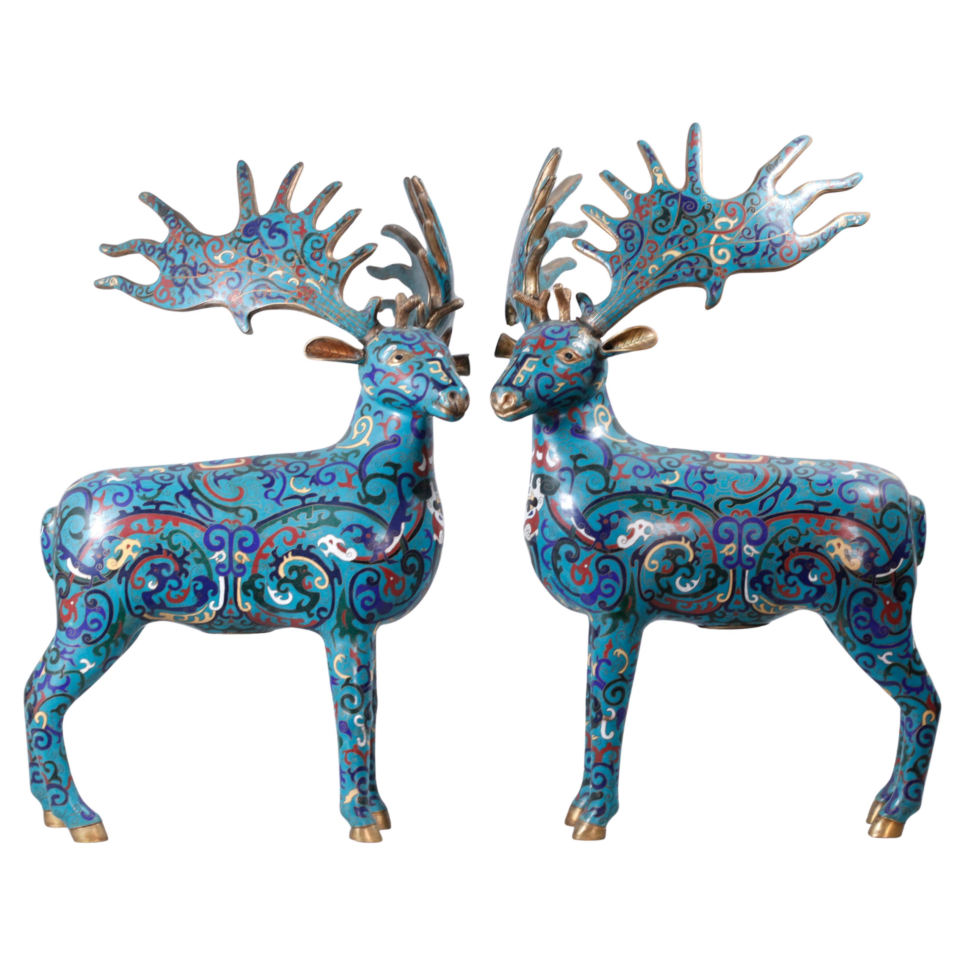 Pareja de ciervos chinos de cloisonné