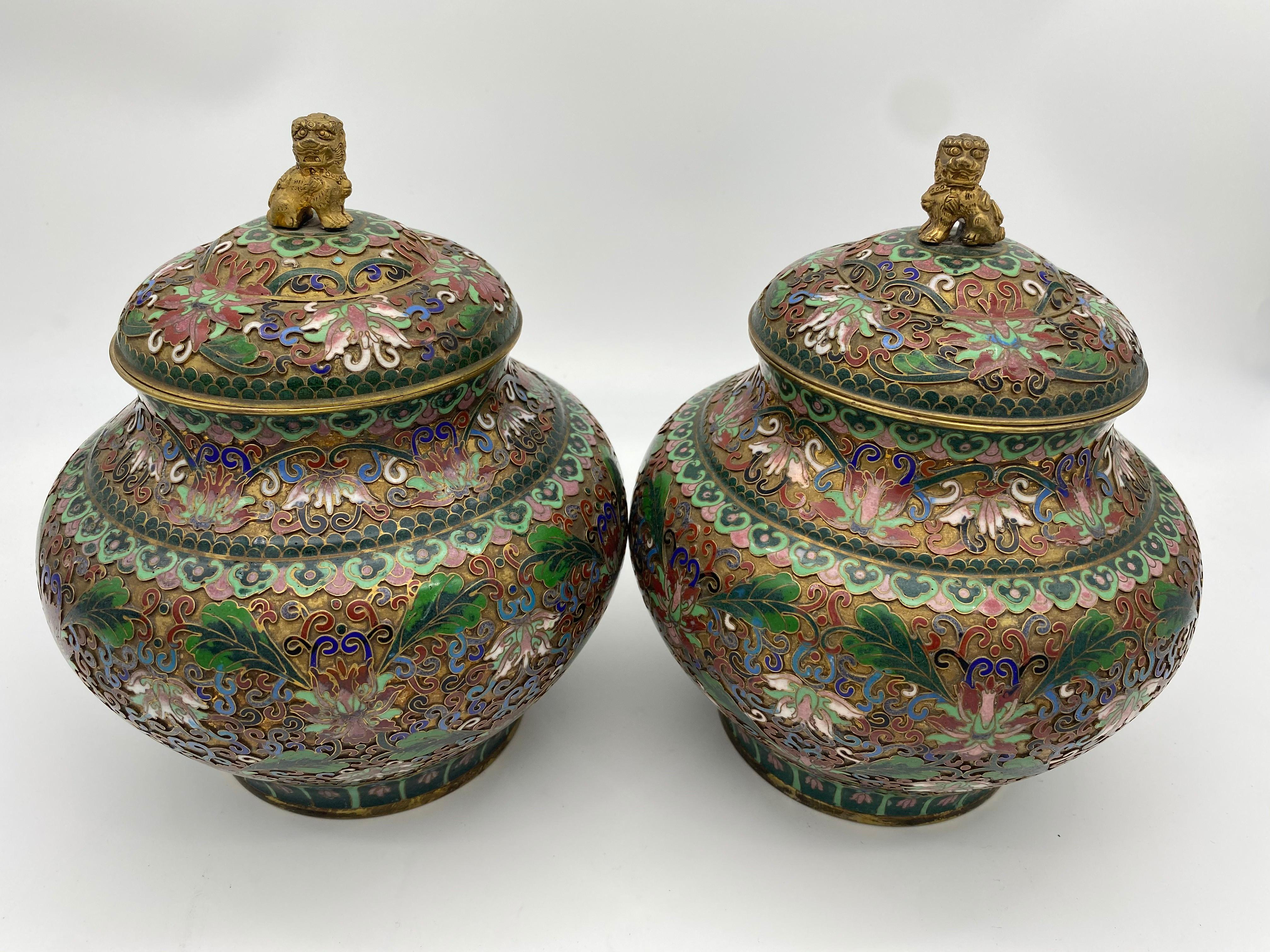 A pair of Chinese cloisonné enamel 8.5