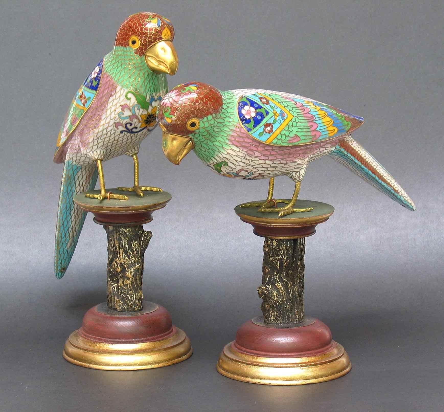 Chinese Export Pair of Chinese Cloisonne Enamel Parrots on Stands 1st half of 20th Century For Sale