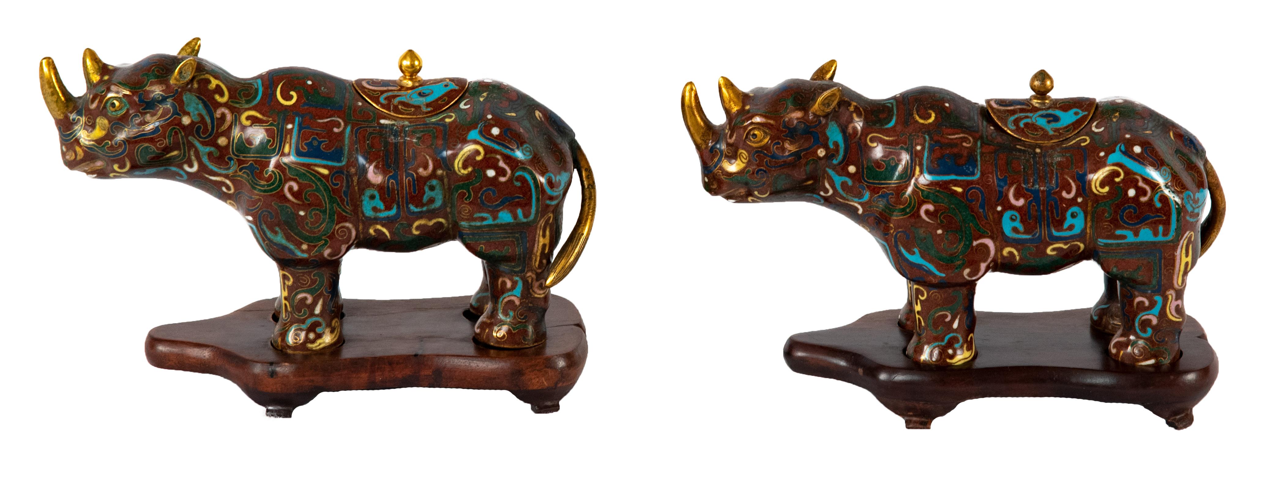 Pair of Chinese Cloisonné Rhinoceros-form Water Pots, Qing Dynasty In Good Condition For Sale In Salt Lake City, UT