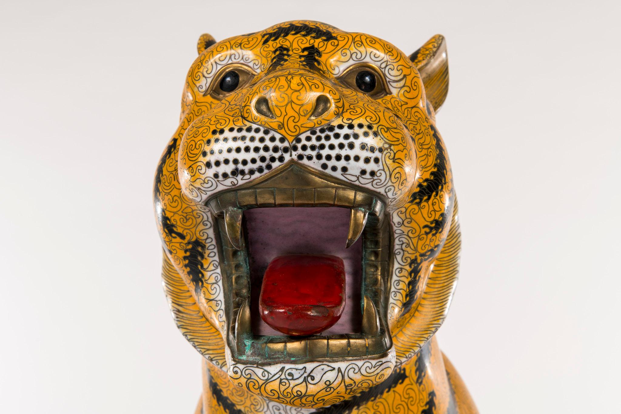 Pair of Chinese Cloisonné Tigers In Good Condition For Sale In Houston, TX