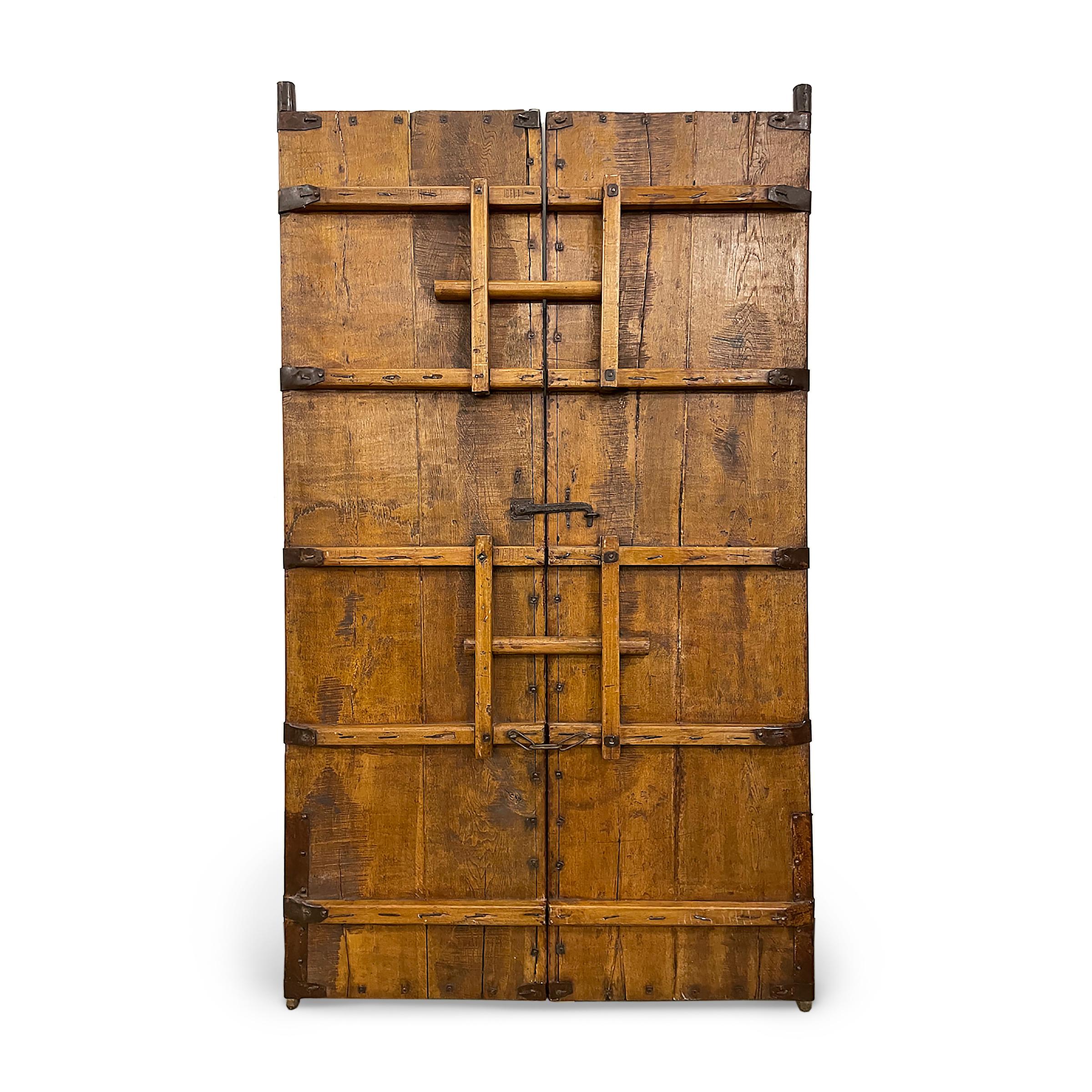 Pair of Chinese Courtyard Doors with Iron Butterflies, c. 1850 In Good Condition For Sale In Chicago, IL