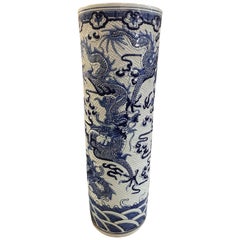 Paire de vases cylindriques chinois