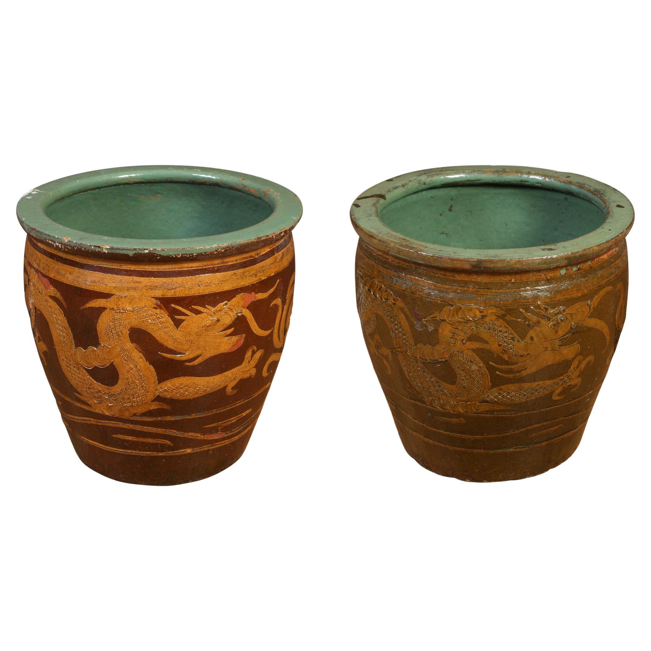 Paar chinesische Drachen-Jardinières aus Keramik im Angebot