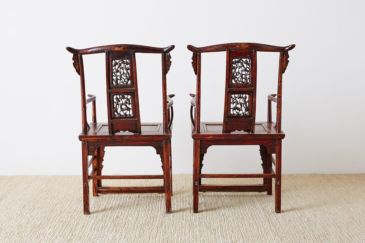 Pair of Chinese Elm Yoke Back Officials Hat Chairs For Sale 12