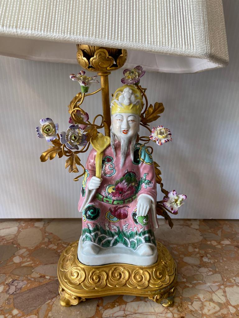 Pair of Chinese Export Bronze Dor'a Porcelain Lamps In Good Condition For Sale In Sarasota, FL