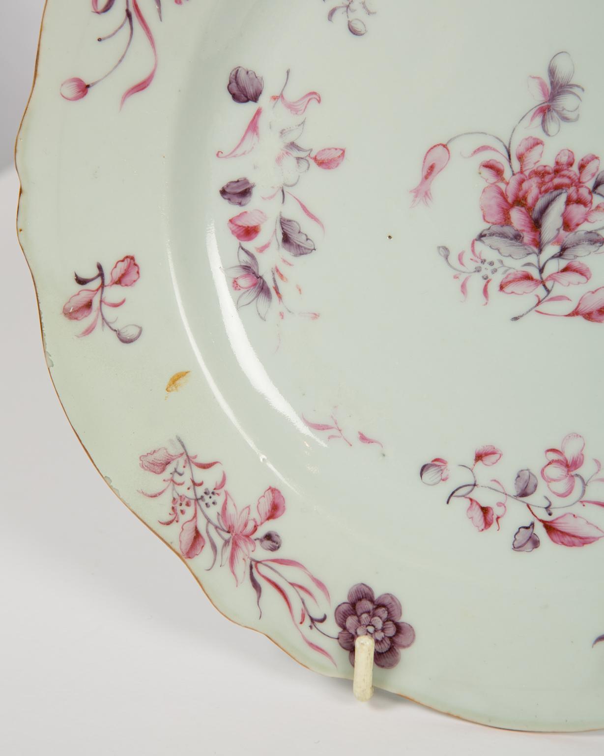 Pair of Chinese Export Famille Rose Dessert Plates circa 1750 For Sale 4