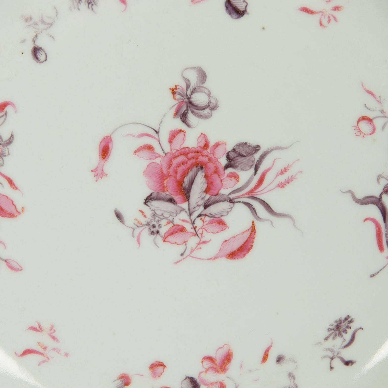 Pair of Chinese Export Famille Rose Dessert Plates circa 1750 For Sale 1