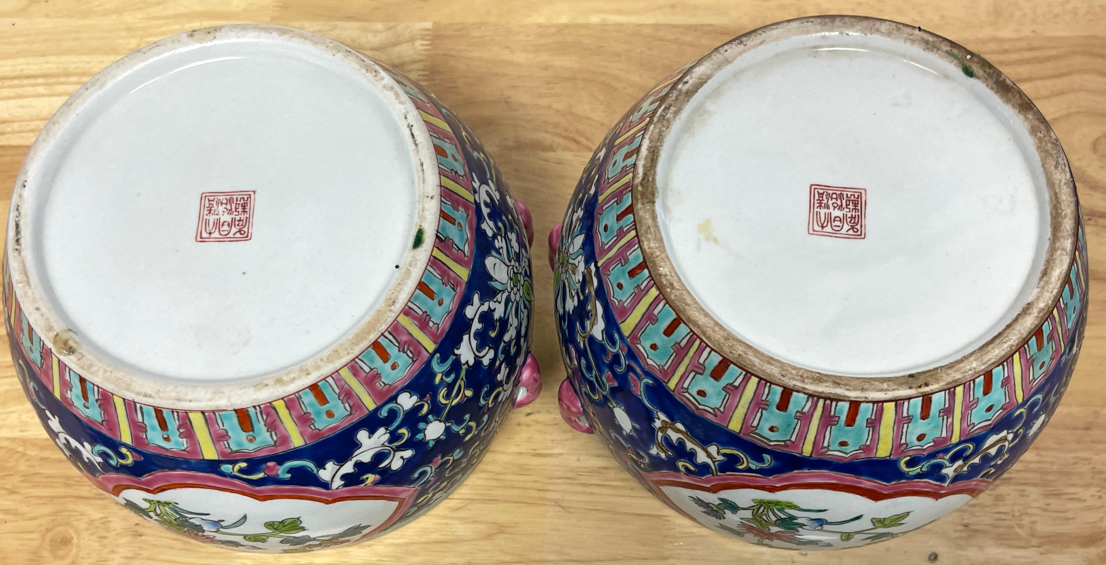 Pair of Chinese Export Famille-Rose Enameled Covered Urns & Stands  For Sale 9