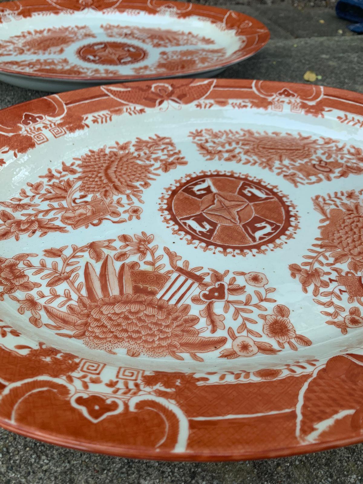 Pair of Chinese Export Orange & White Platters Fitzhugh Pattern, circa 1790-1800 In Good Condition In Atlanta, GA
