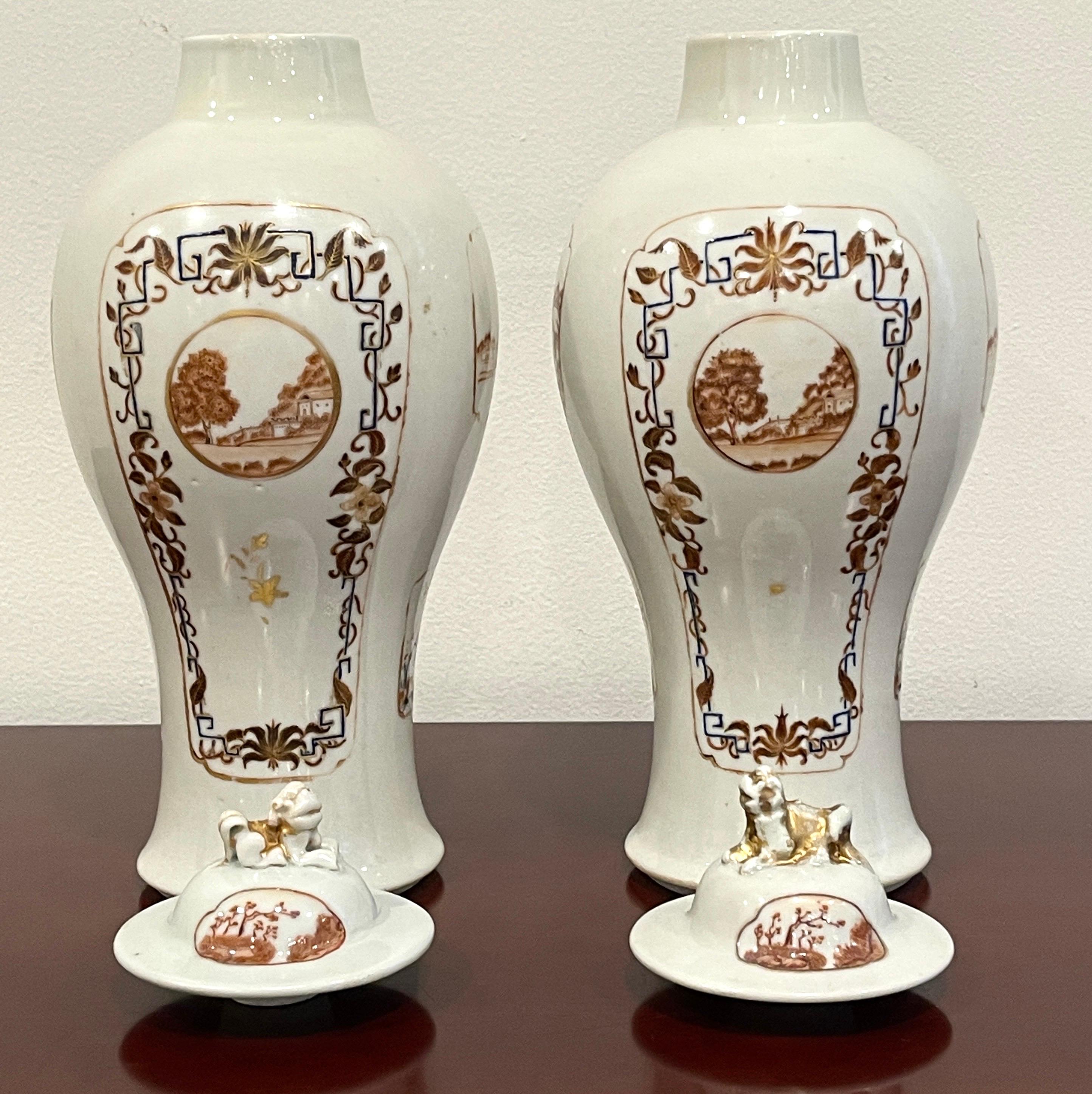 Pareja de porcelana china de exportación  Jarrones y Tapas de Paisaje American* Market en venta 5