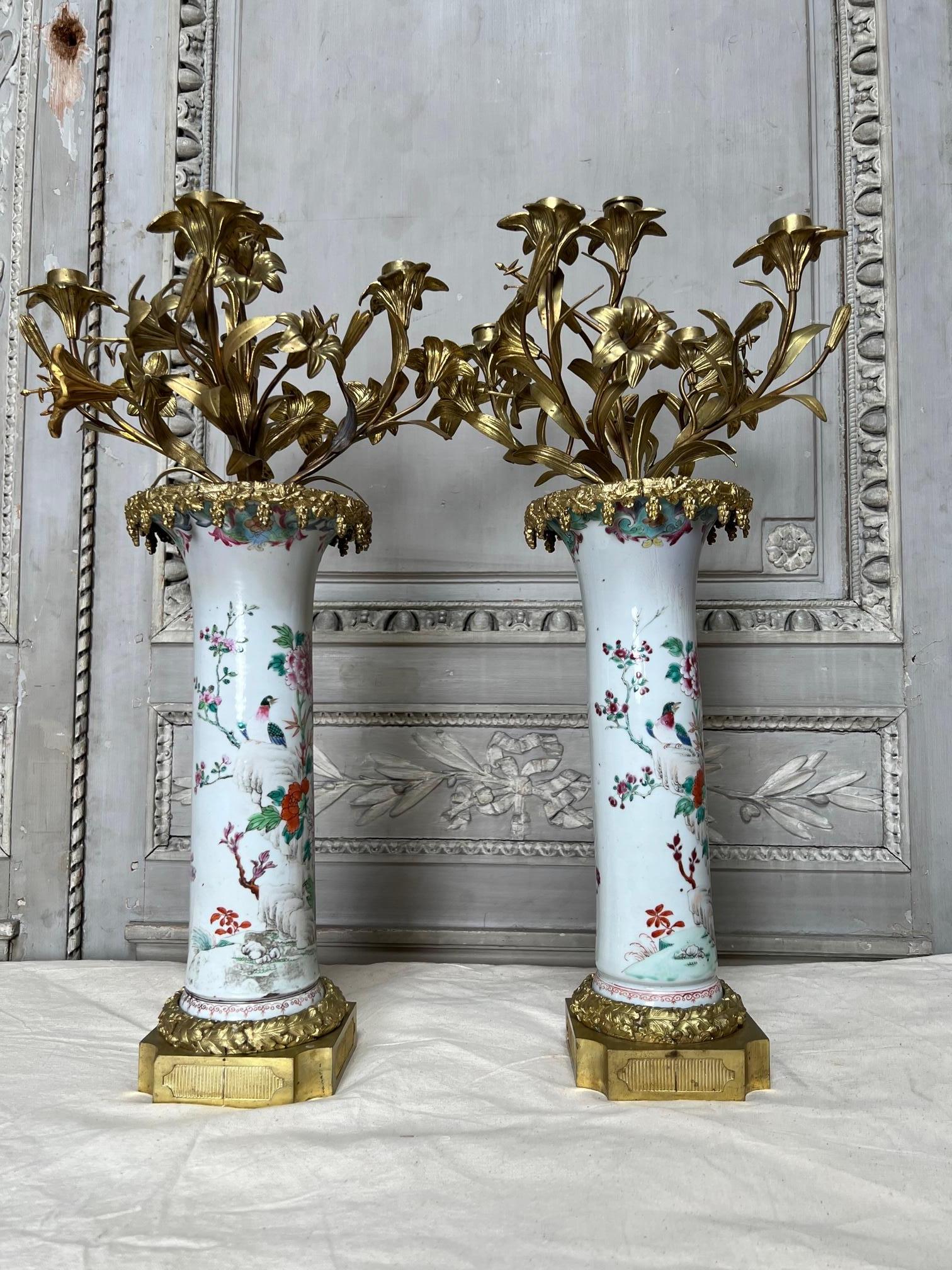 Pair of Chinese Export Porcelain and French Bronze Candelabra In Good Condition For Sale In Dallas, TX