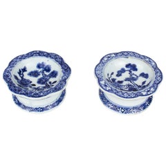 Antique Pair of Chinese Export Porcelain Salt-Cellars, Qianlong Period '1736-1795'