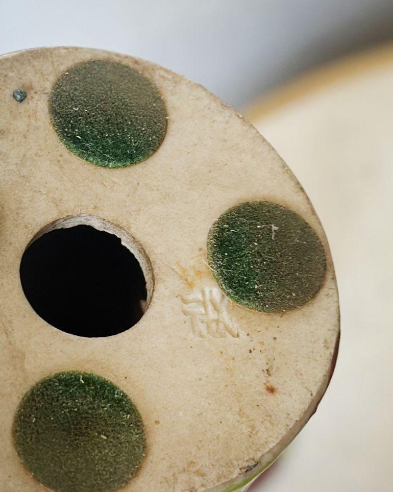 Inizio XX secolo Coppia di sculture in porcellana cinese Fenghuang in vendita