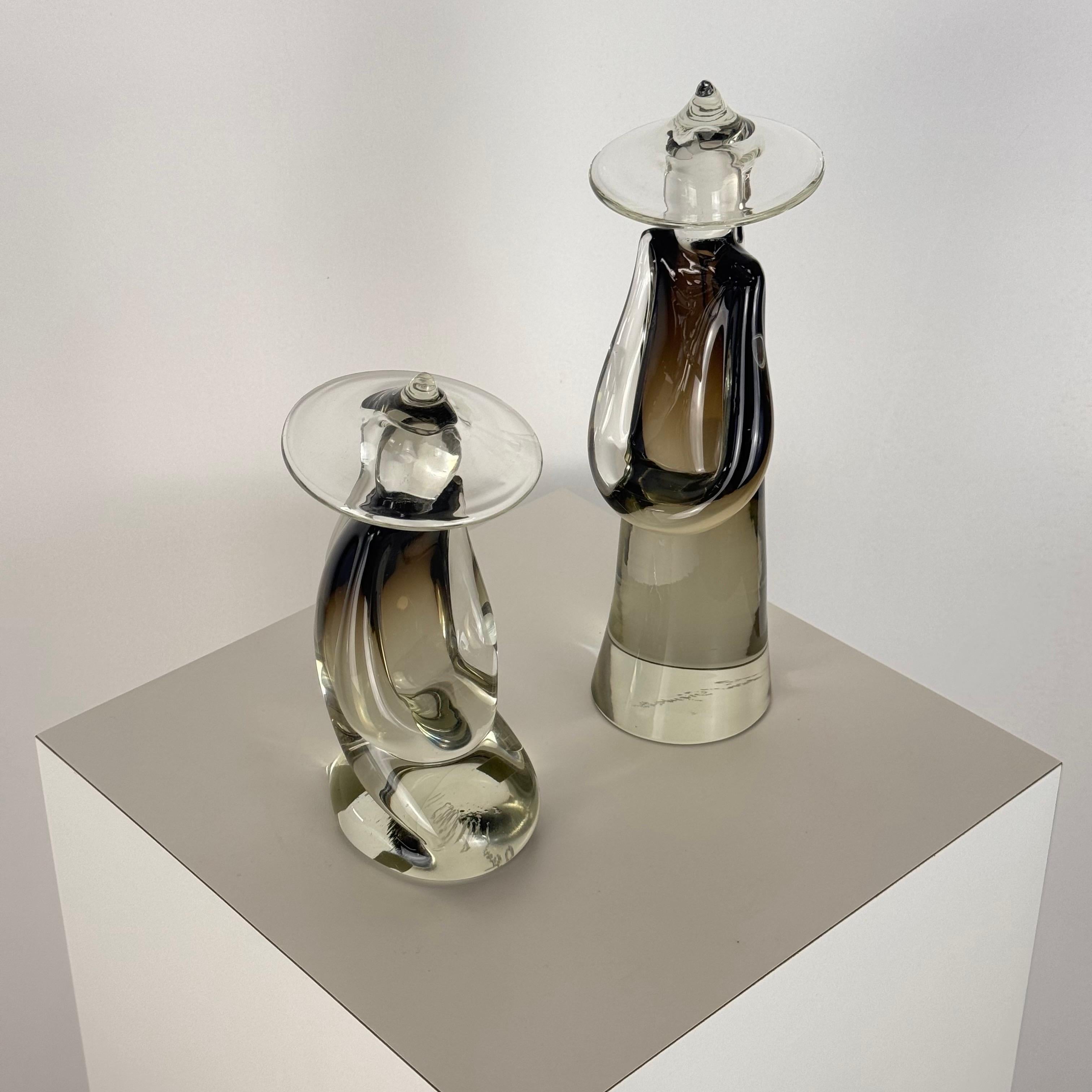 Paar chinesische Figurenstatuen aus Murano-Glas von Pino Signoretto, Italien, 1970er Jahre (Moderne der Mitte des Jahrhunderts) im Angebot