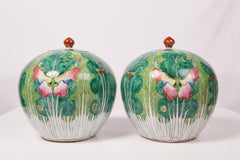 Pair Chinese Ginger Jars with Cabbage Decoration Xianfeng Reign (1831-1860)