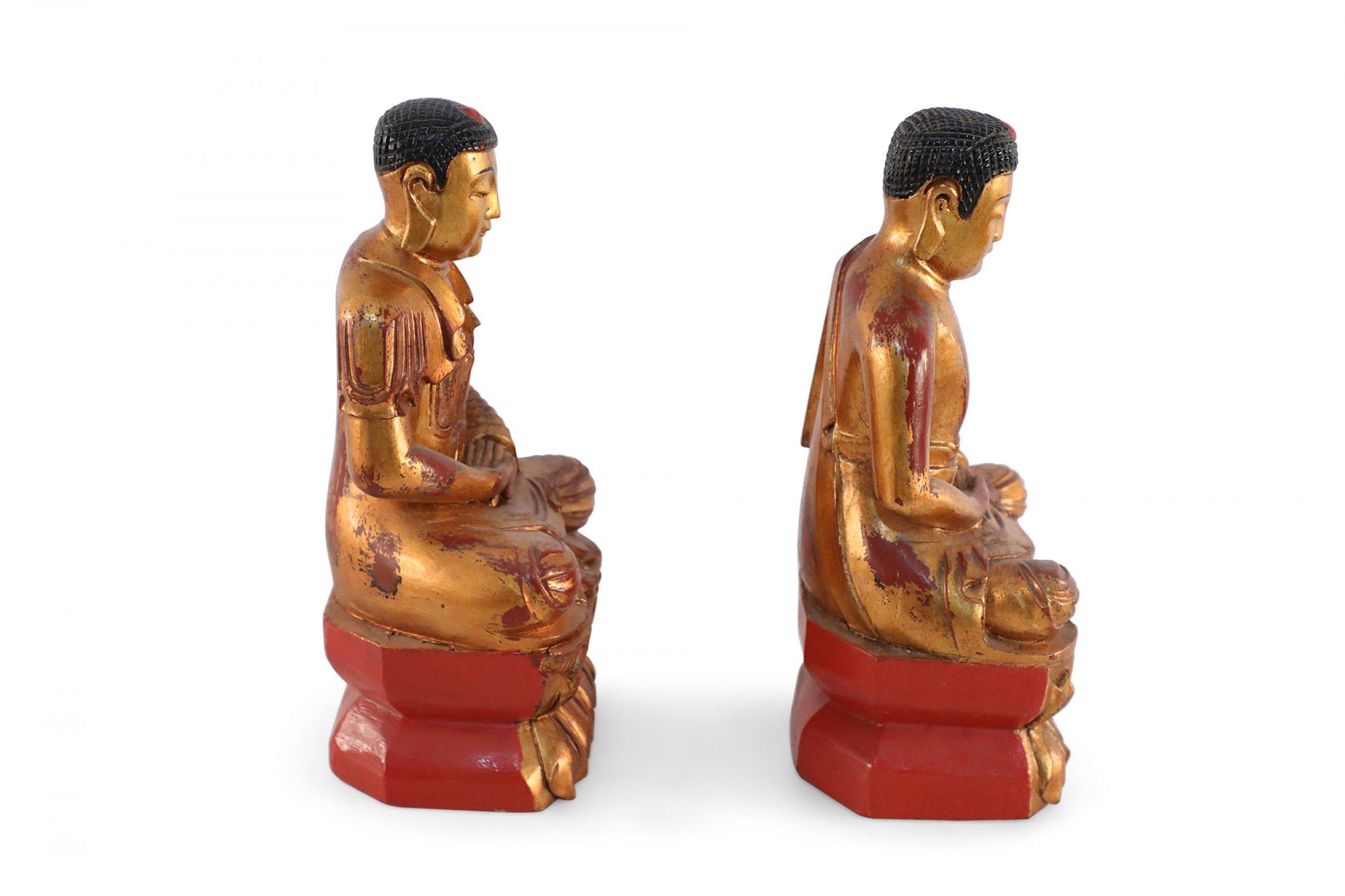 Pair of Chinese Gold Wooden Buddha Statues For Sale 2