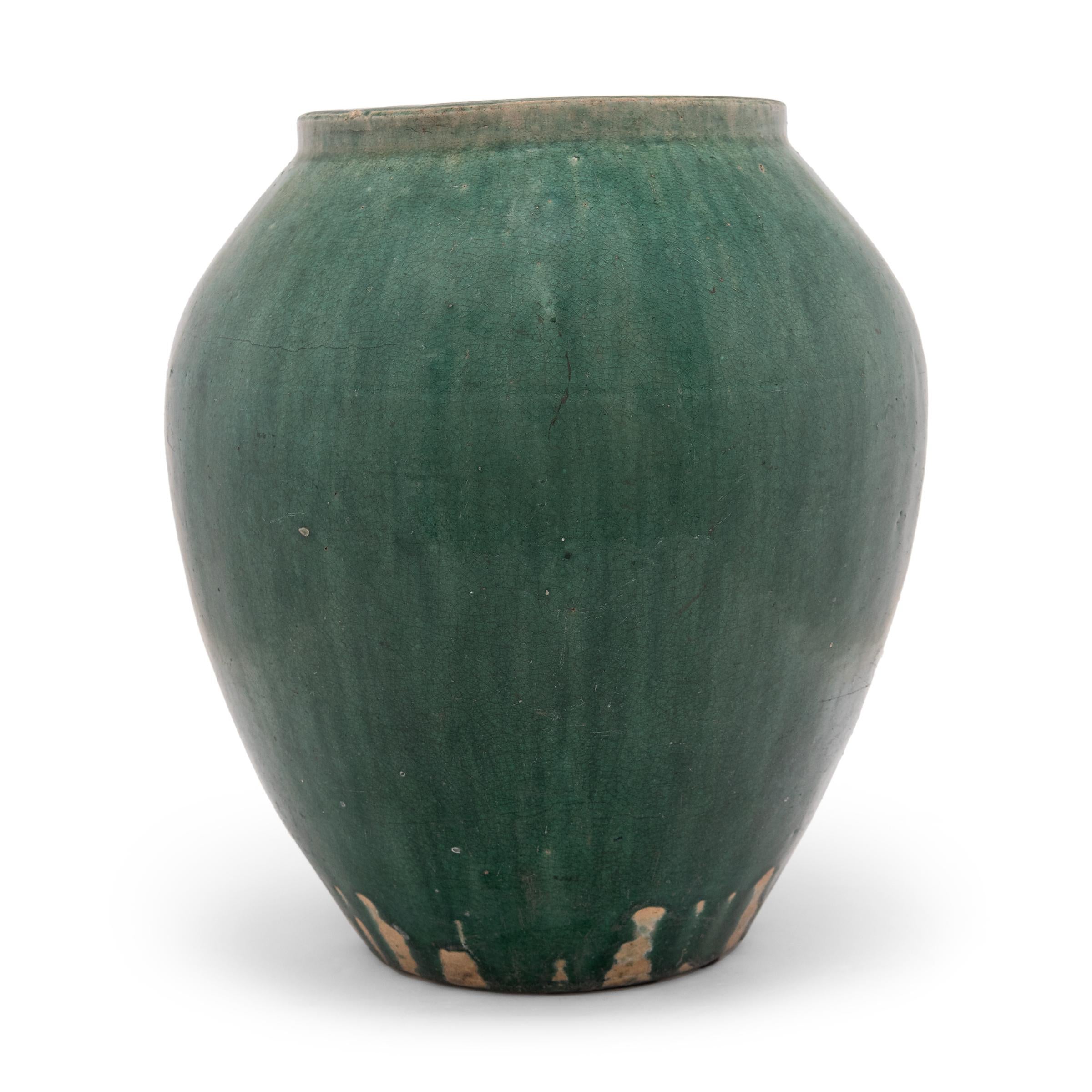 20th Century Pair of Chinese Green Glazed Storage Jars, c. 1900