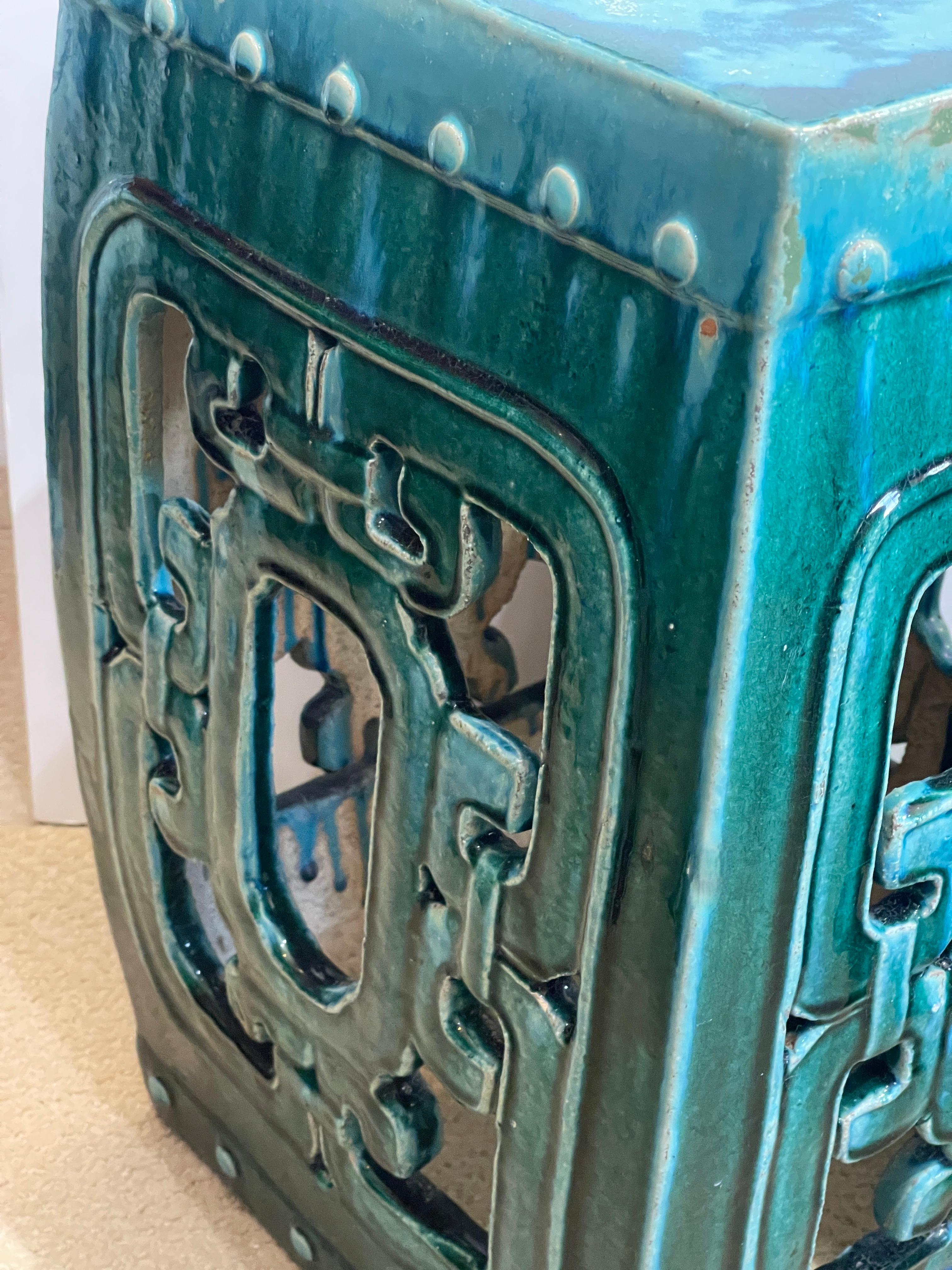 Paire de Chine à glaçure verte  Sièges de jardin en terre cuite en vente 5