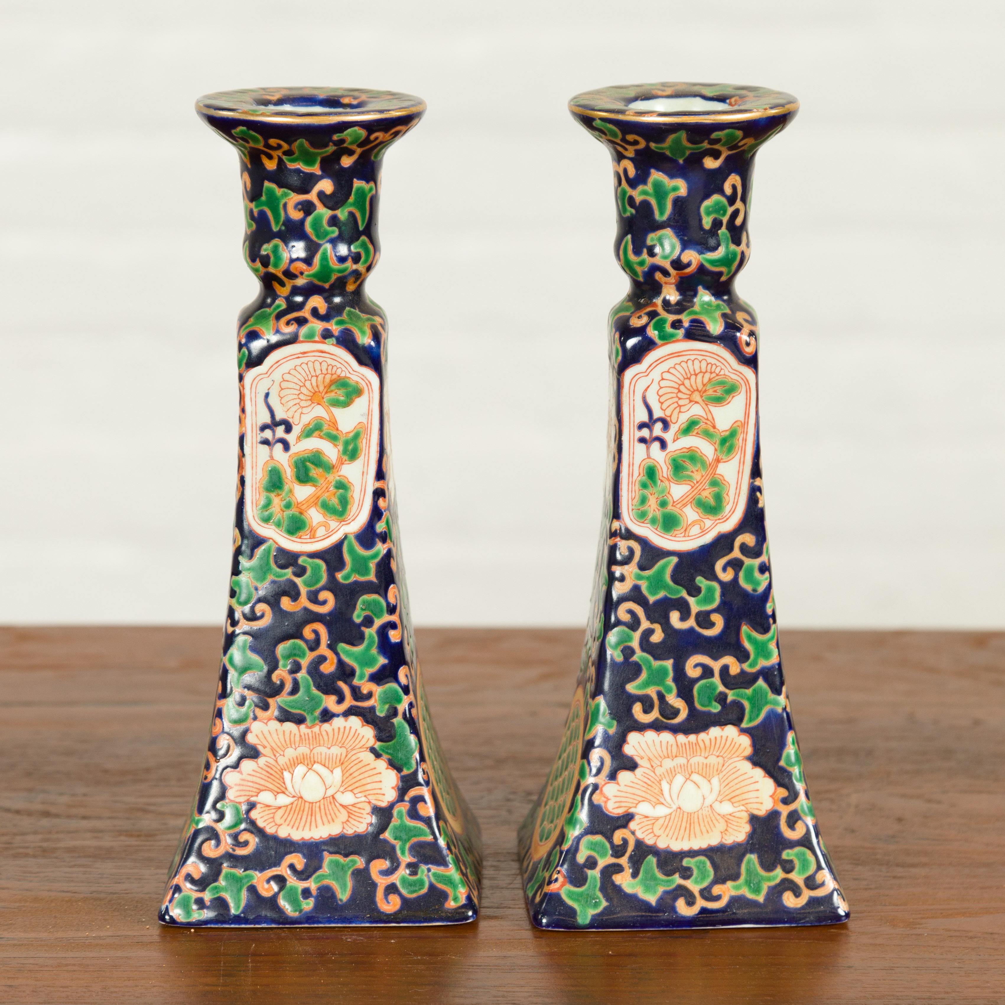 Hand-Painted Pair of Chinese Hand Painted Candlesticks with Cobalt Blue Ground and Cartouches For Sale