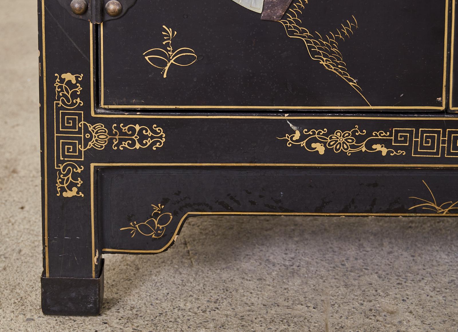 Pair of Chinese Hardstone Soapstone Lacquered Cabinets or Nightstands 10