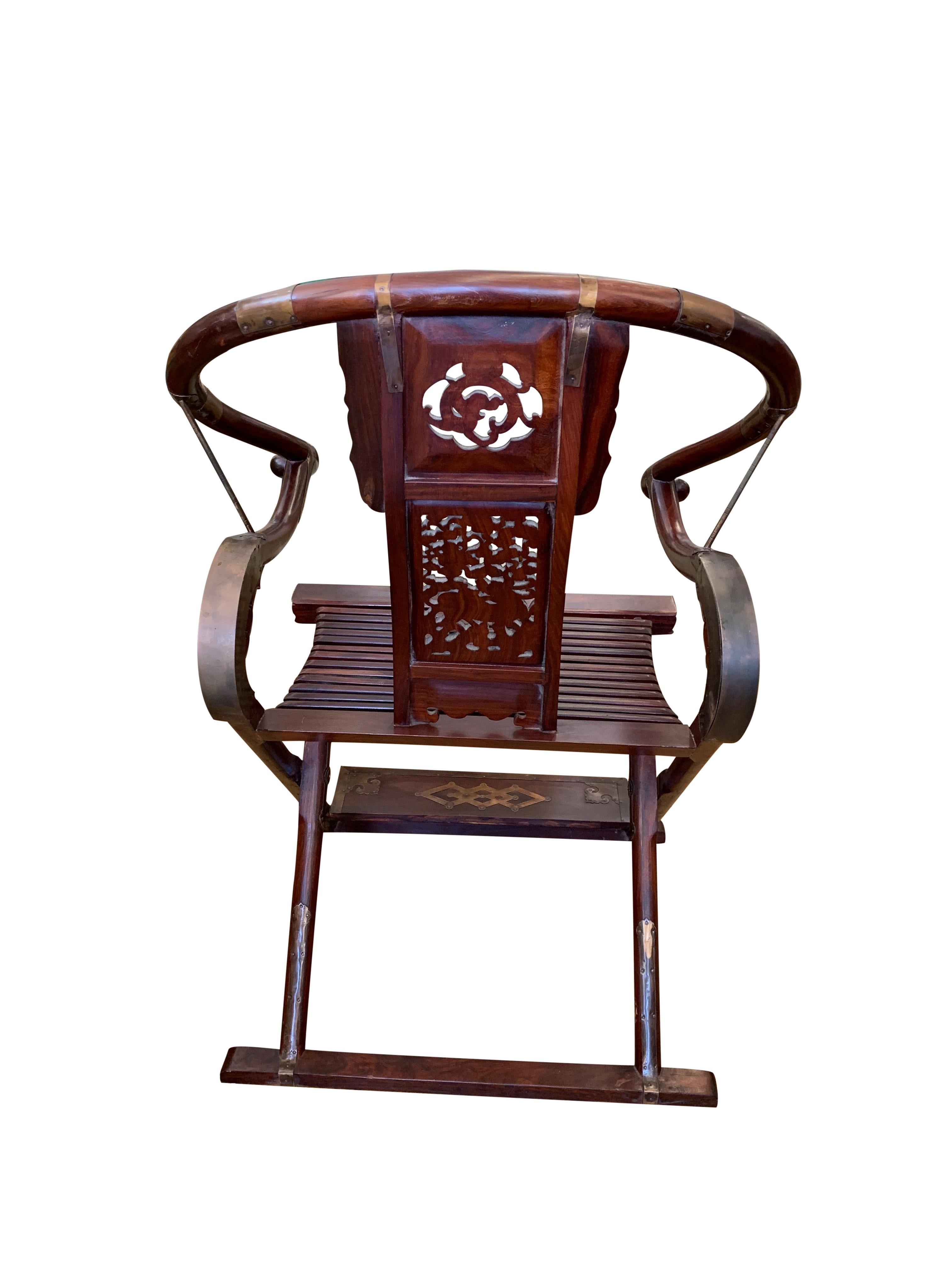 Pair of Chinese Rosewood Horseshoe Folding Chairs 3